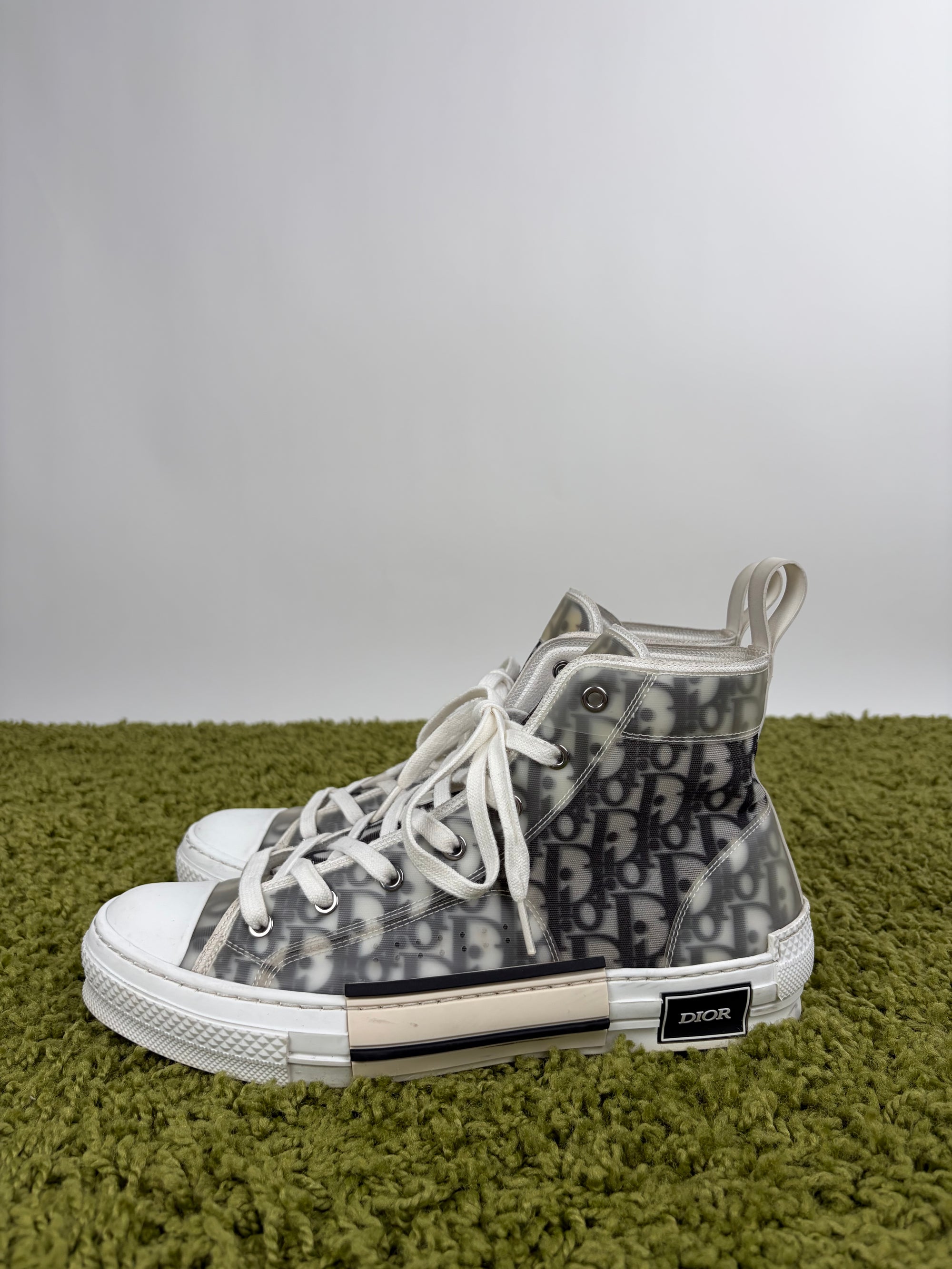 Dior B23 Size 43 grigie e bianche