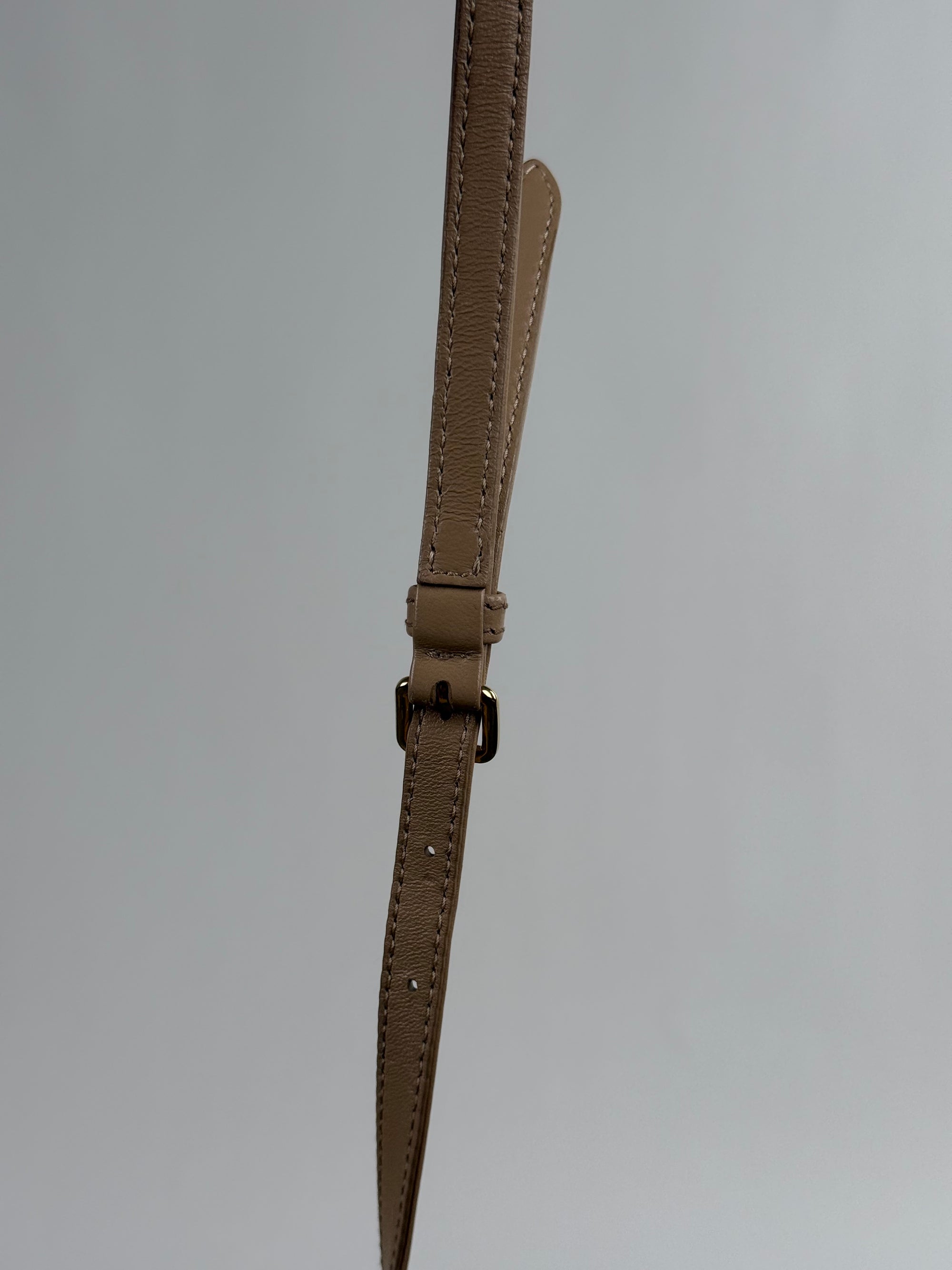 Borsa Arcadie Nappa Miu Miu Beige