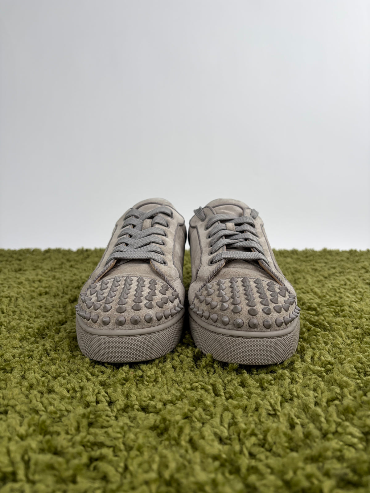Christian Louboutin Spikes Low Grigia 42