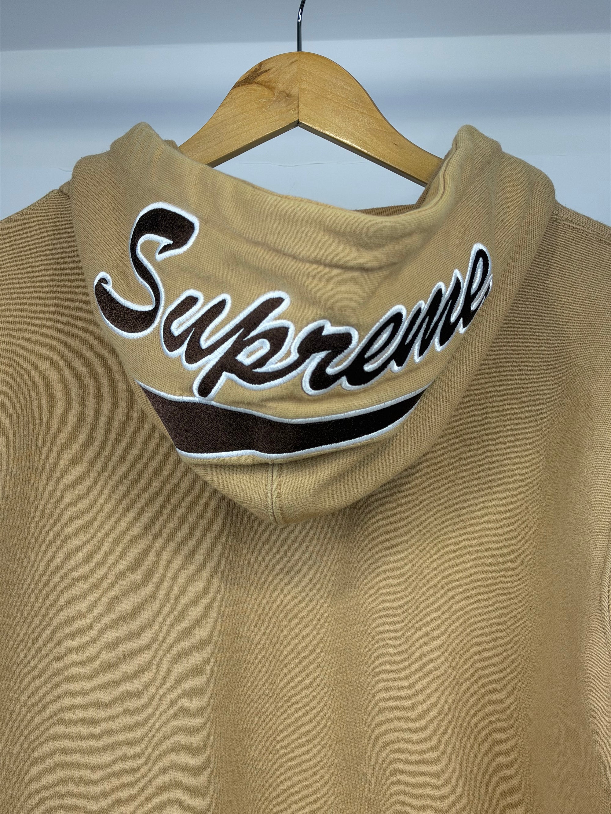 Felpa Supreme Size M marrone