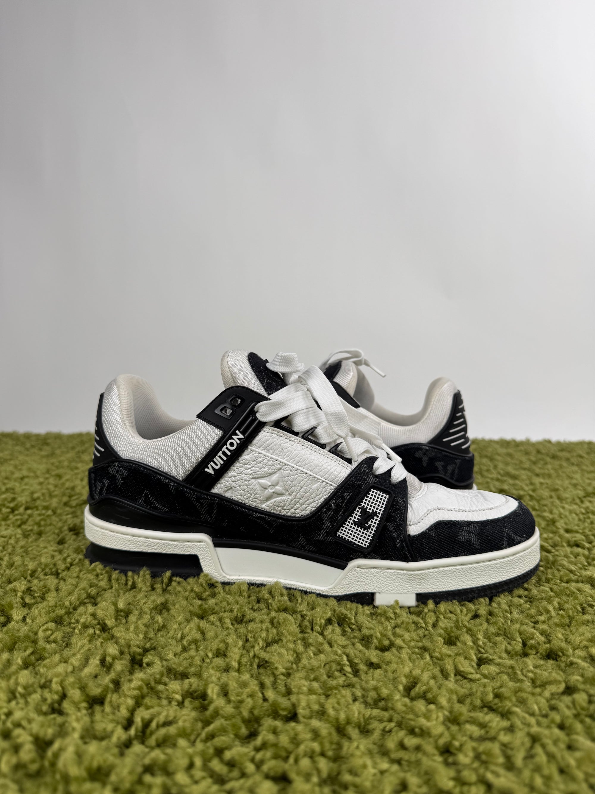 Louis Vuitton Trainer in denim Nere 6