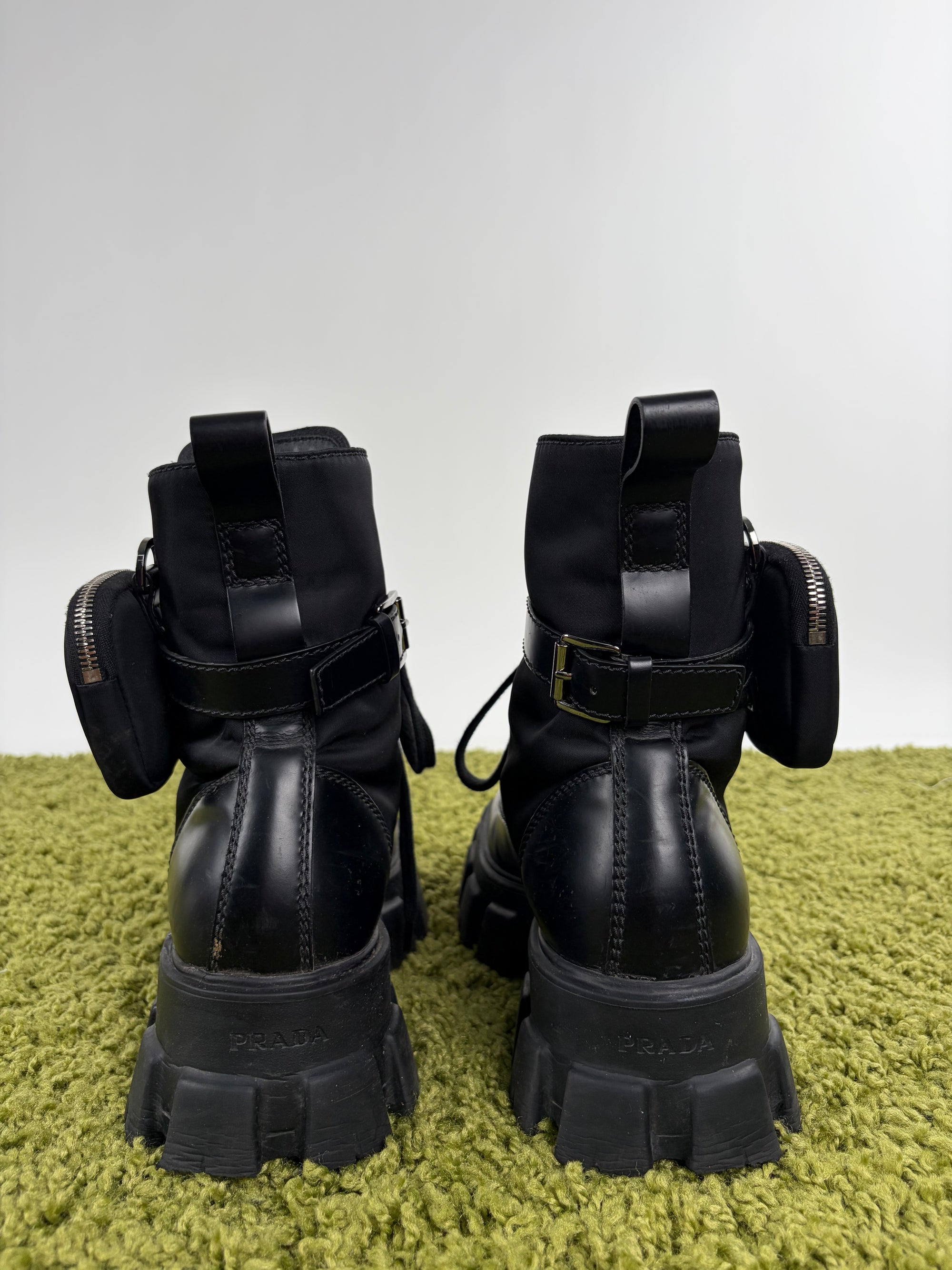 Stivali Prada Size 9=43 neri