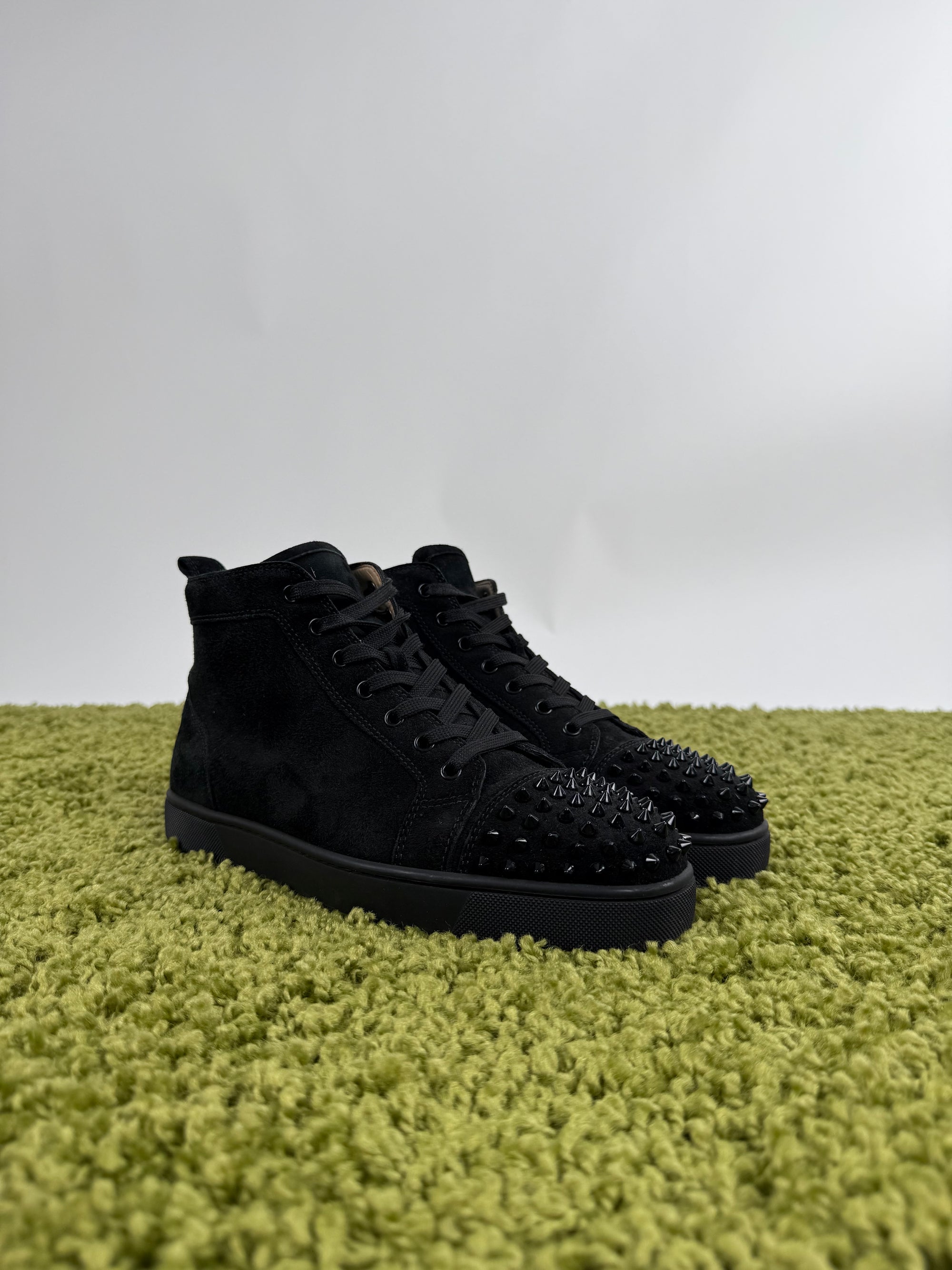 Christian Louboutin Spikes 42