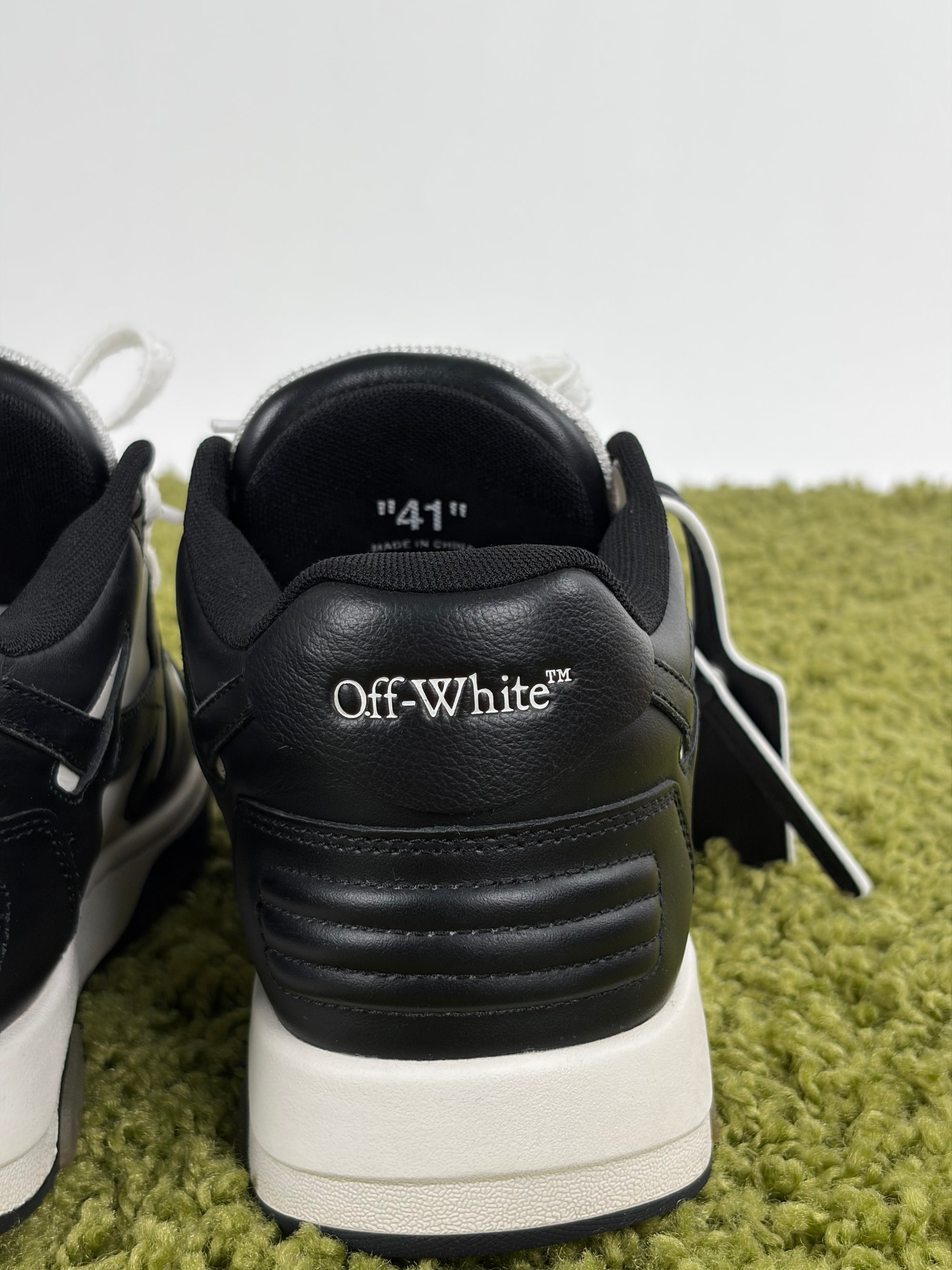 Off white Size 41 bianche e nere