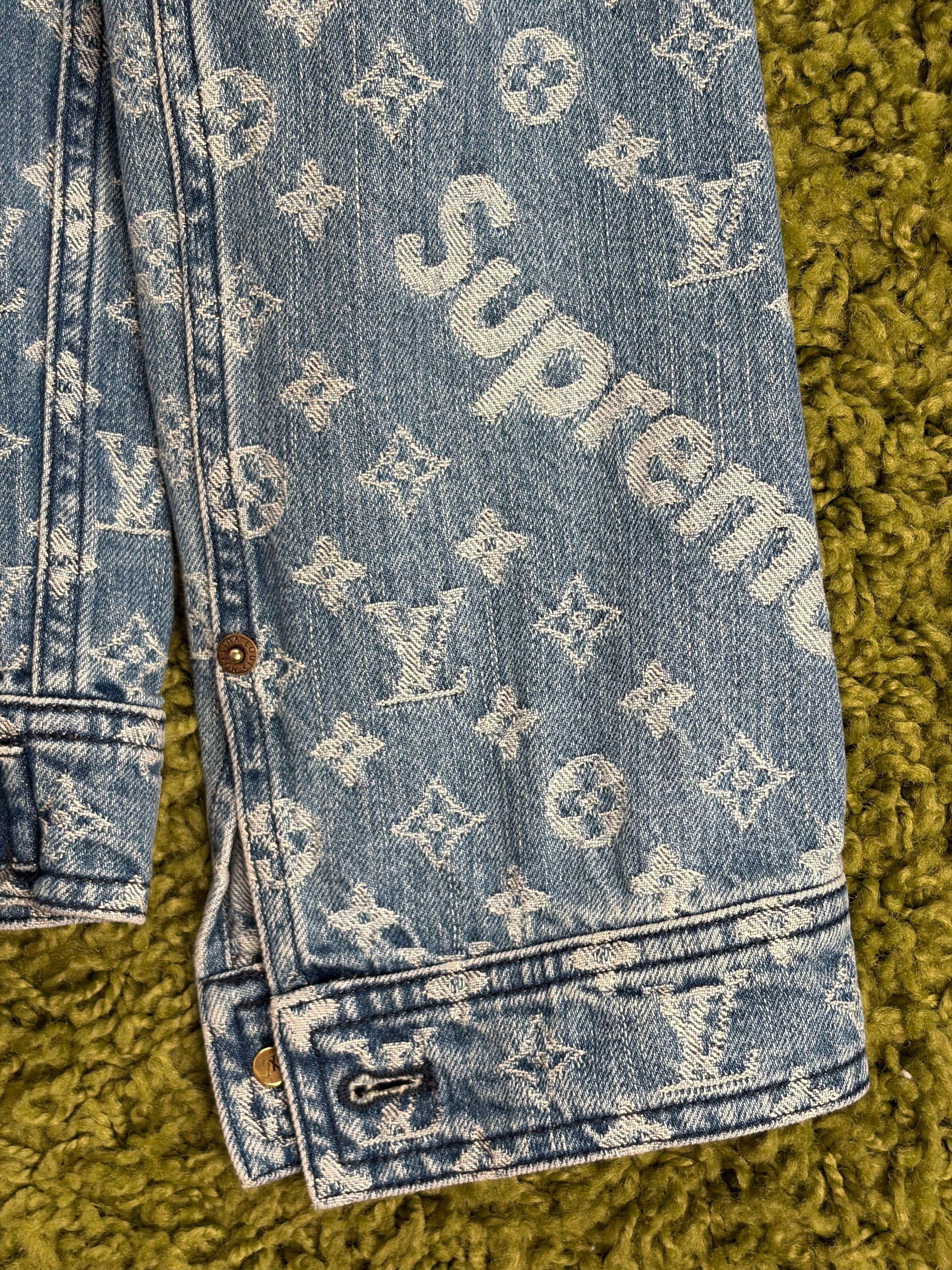 Completo Louis Vuitton X Supreme Size 50/34 blu e bianco