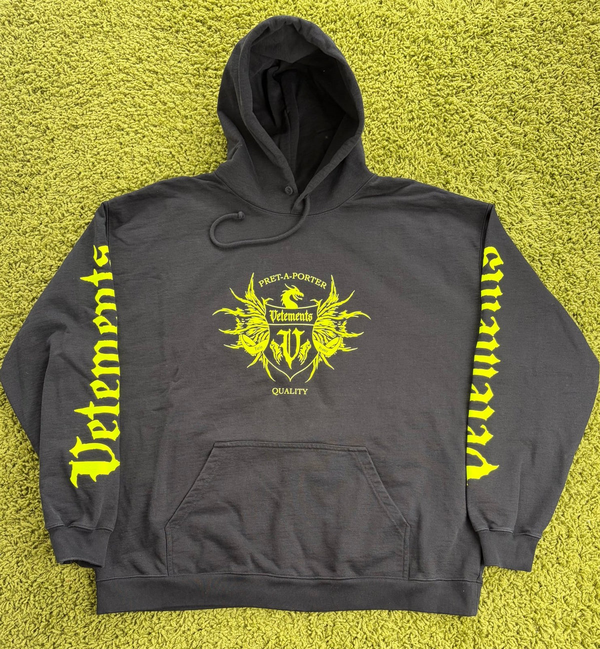 Felpa Vetements Nera L - Second Hand Di Fiore