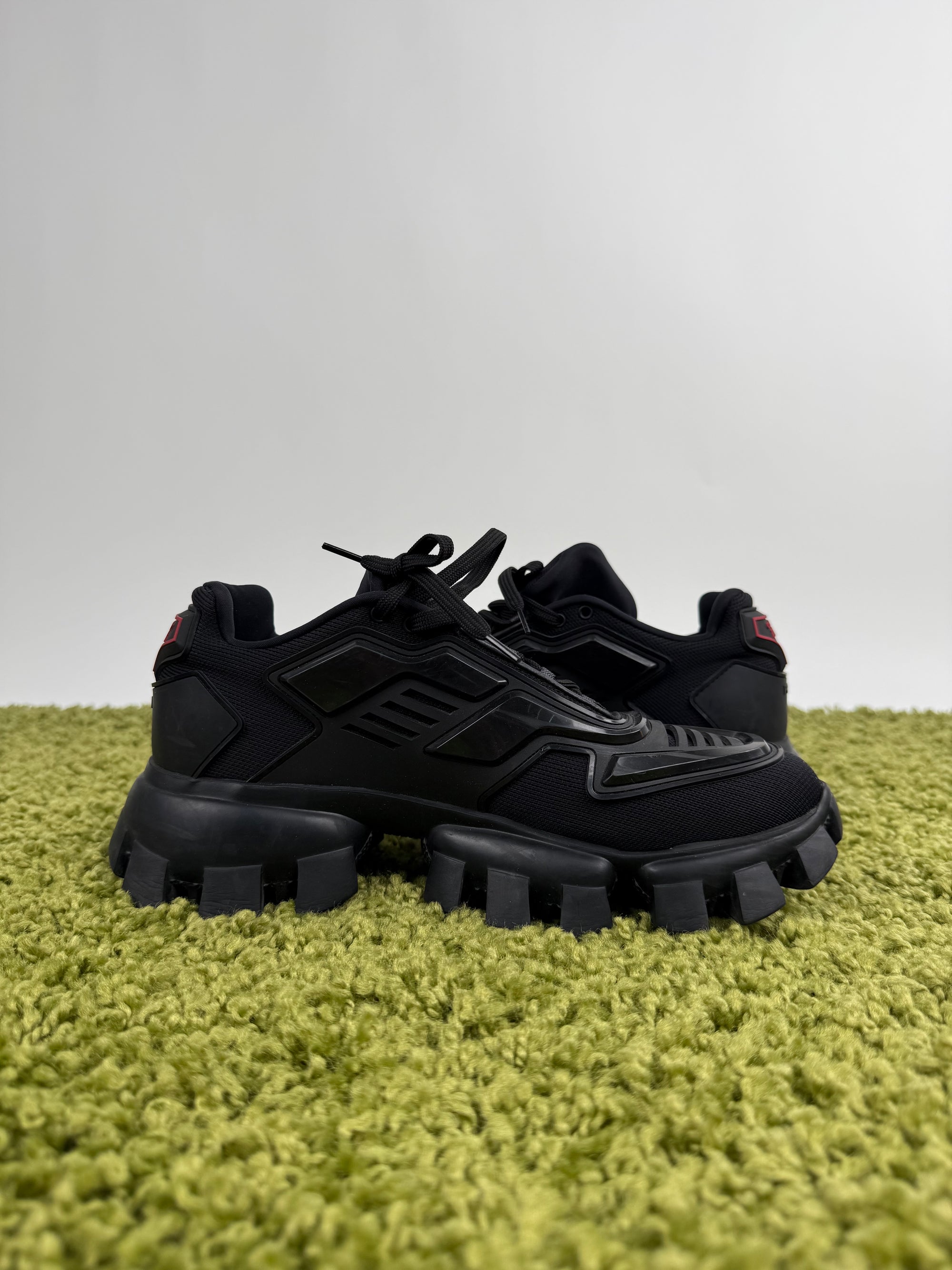 Prada Cloudbust Thunder 40.5