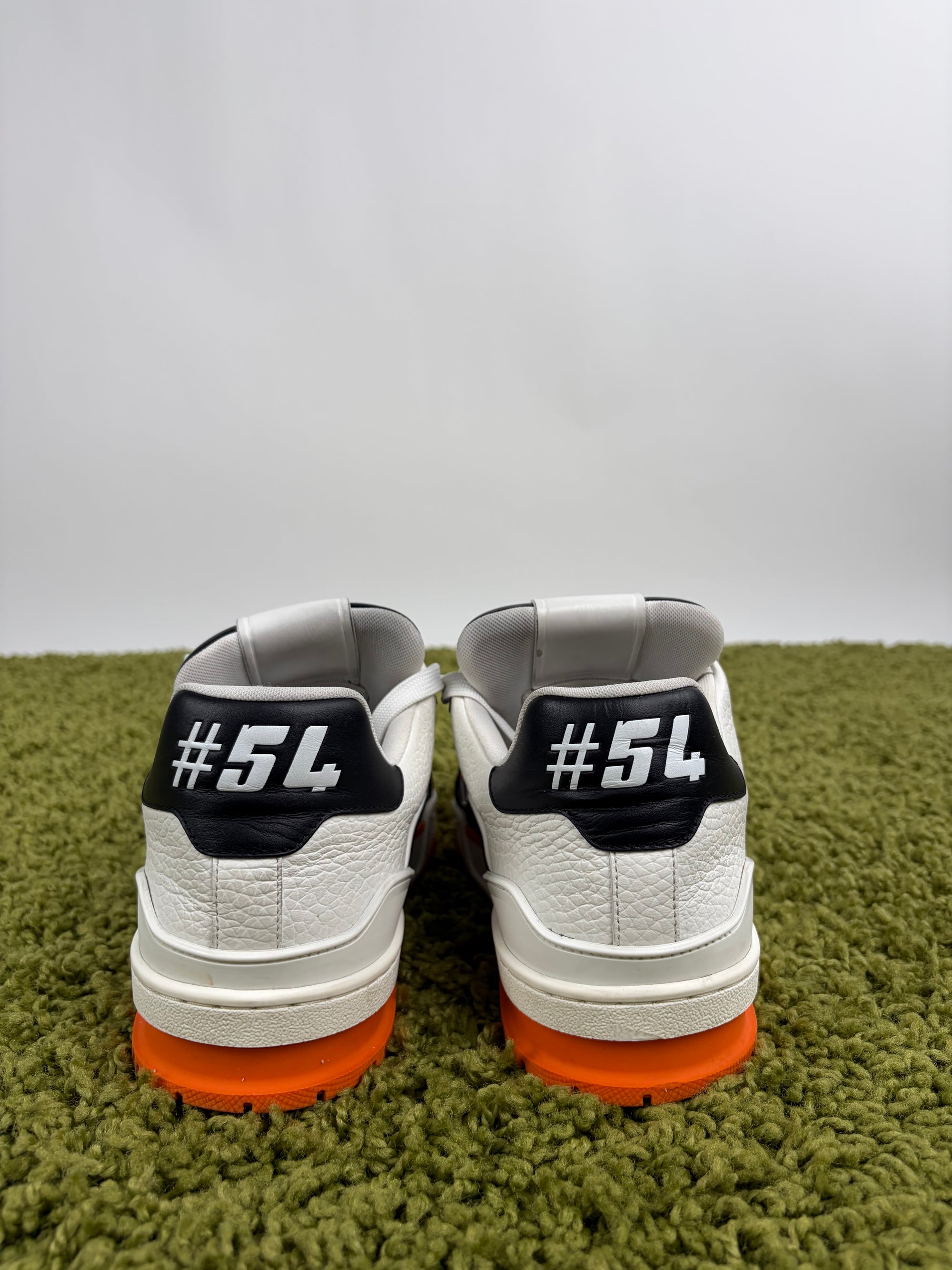 Louis Vuitton trainer Size 8=42 calza 43 bianche nere e arancioni