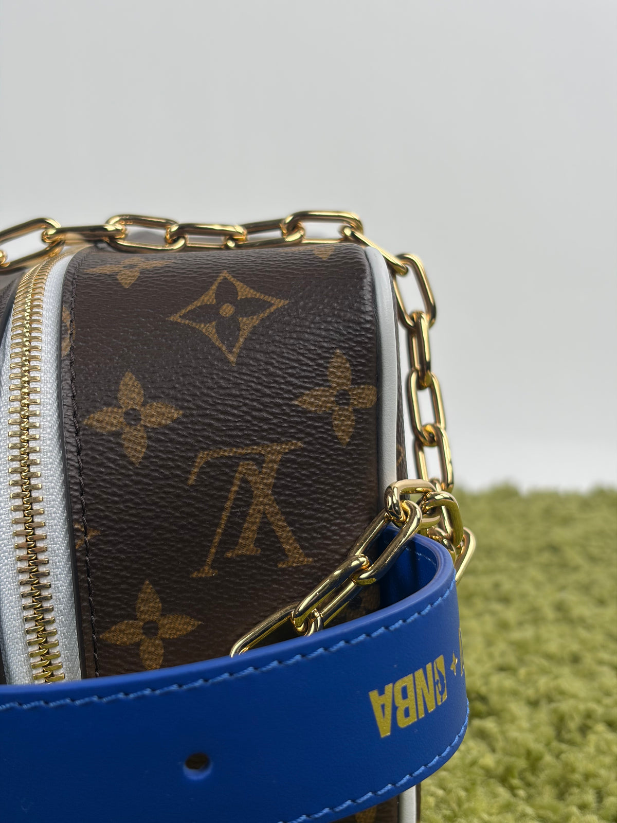Beauty Case Louis Vuitton X NBA Marrone