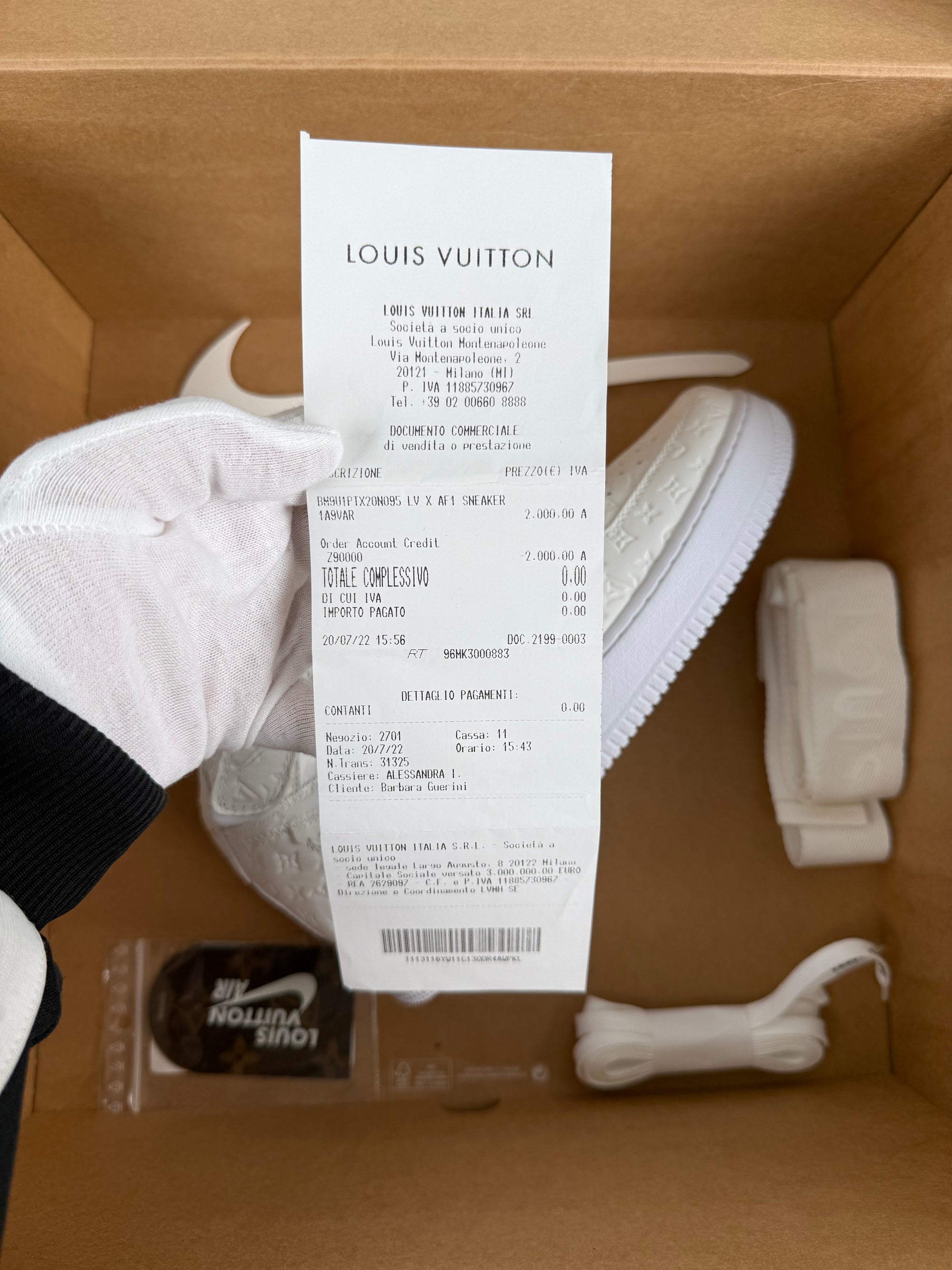 Louis Vuitton x Nike air force 1 High 42