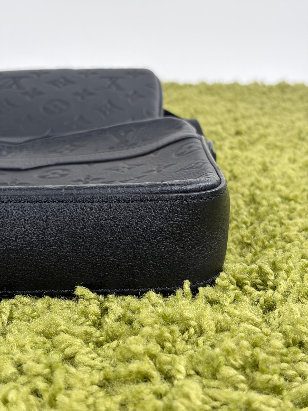 Borsa Louis Vuitton Messenger Trio Nera