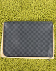 Pochette Louis vuitton voyage nera