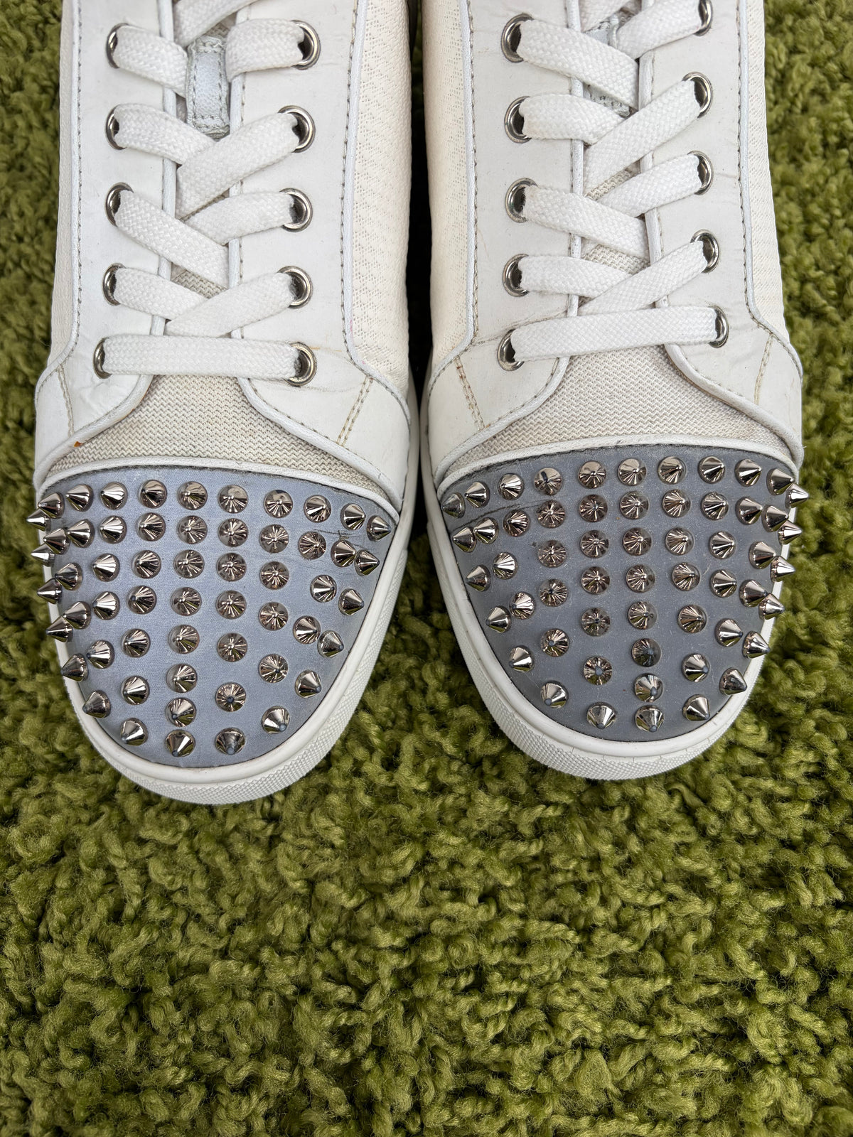 Christian Louboutin Spikes Low Bianca 43