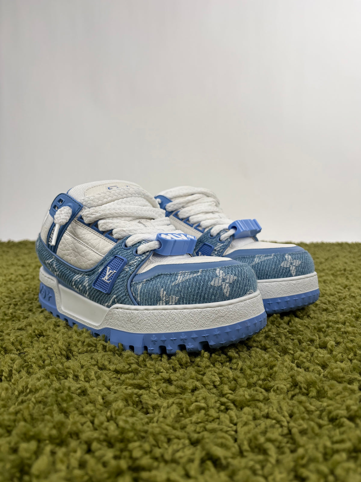 Louis Vuitton Trainer Maxi in Denim azzurro 38