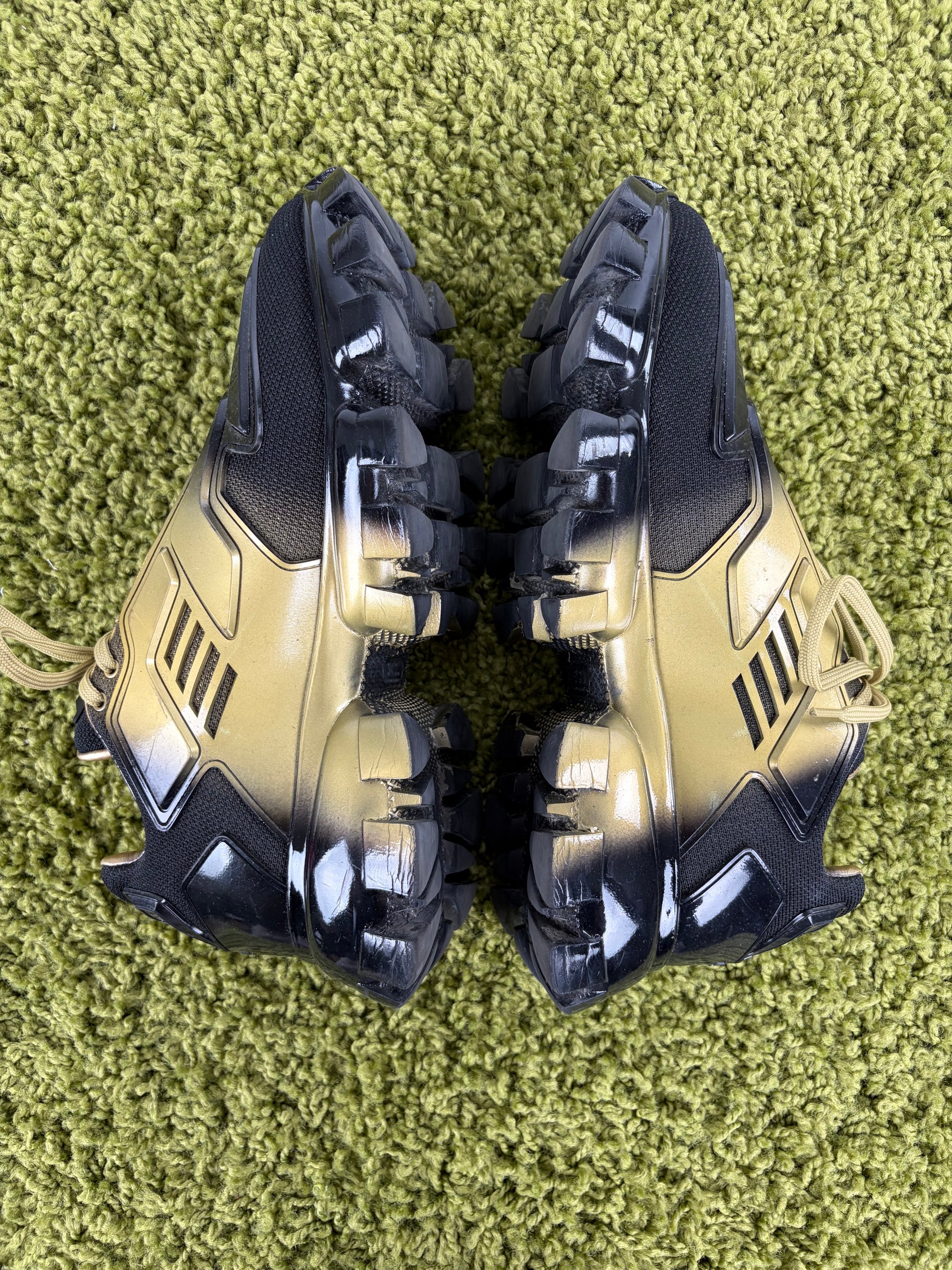 Prada Thunder Size 9.5=43.5 calza 44/44.5