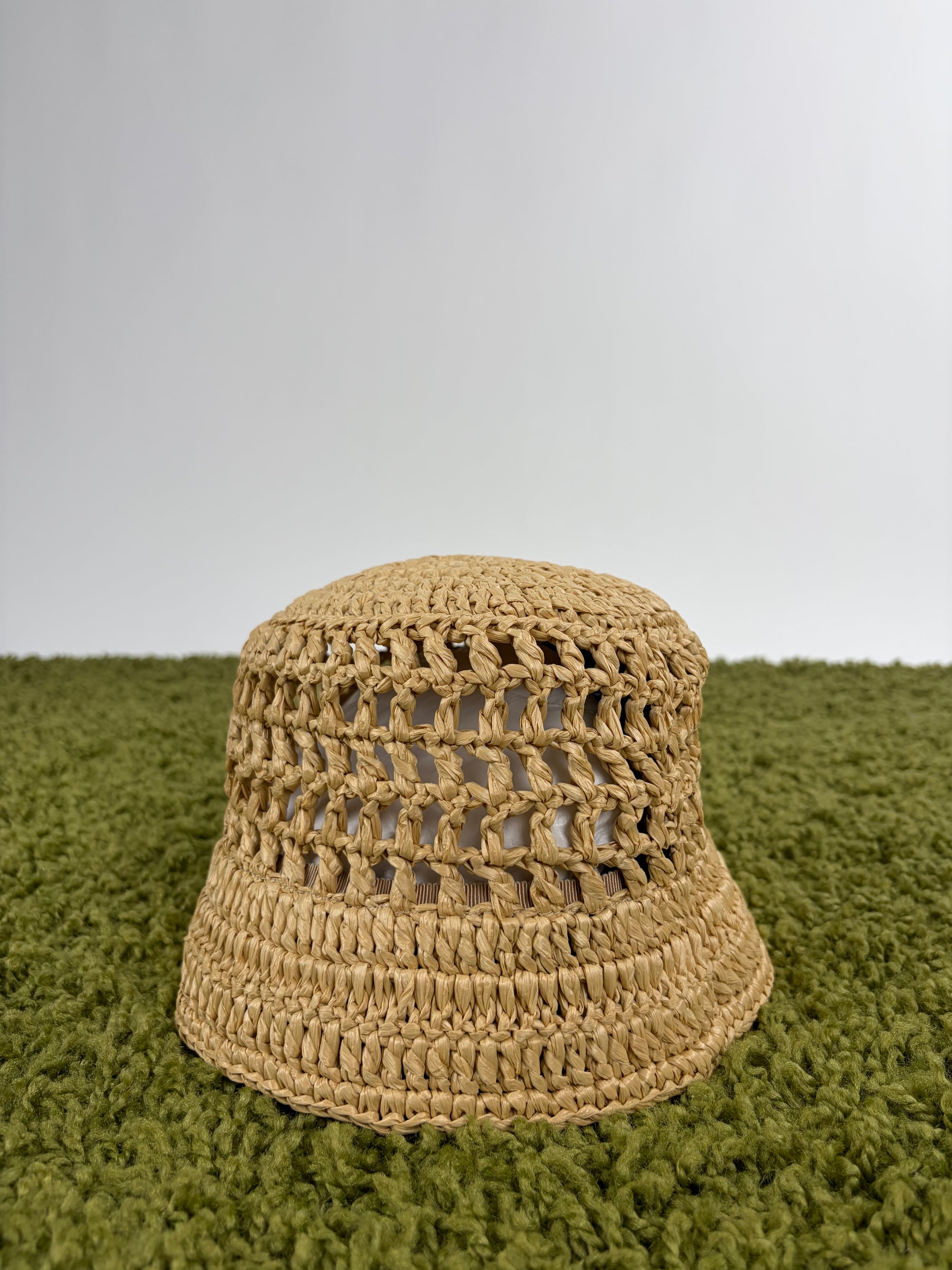 Cappello Prada beige