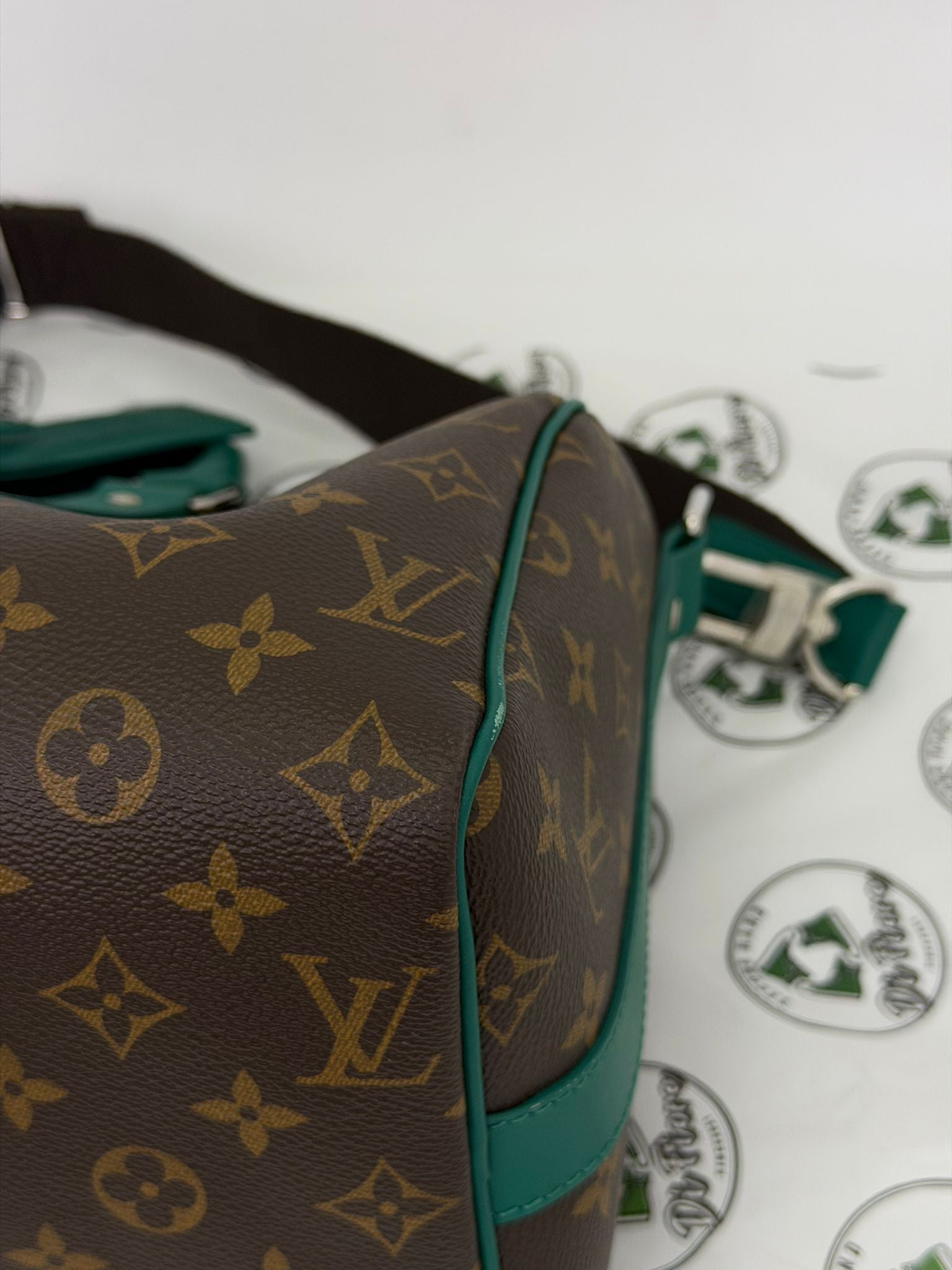 borsa Louis Vuitton Bandoulier 35 marrone e verde