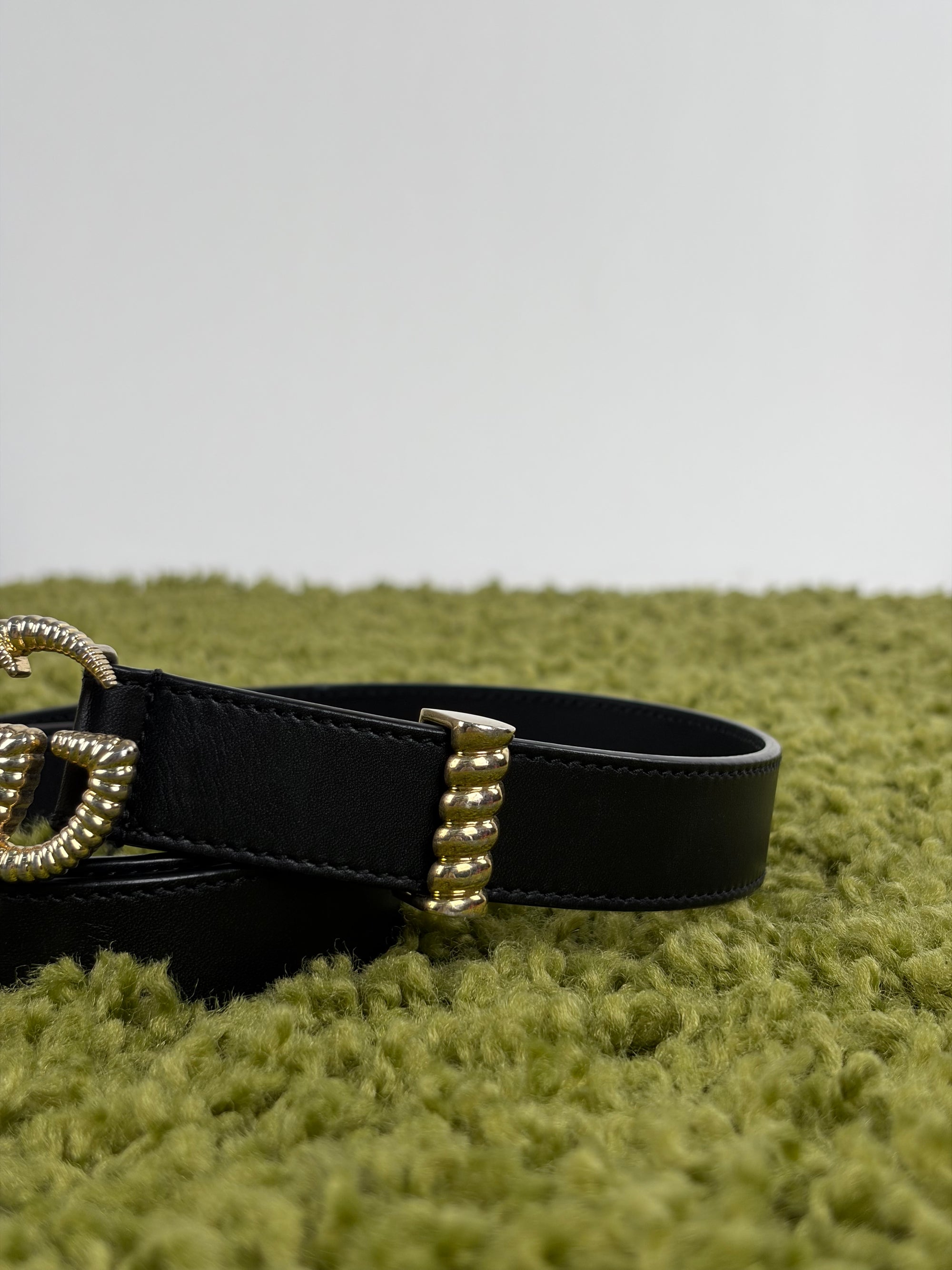 Cintura Gucci Size 90 nera e oro