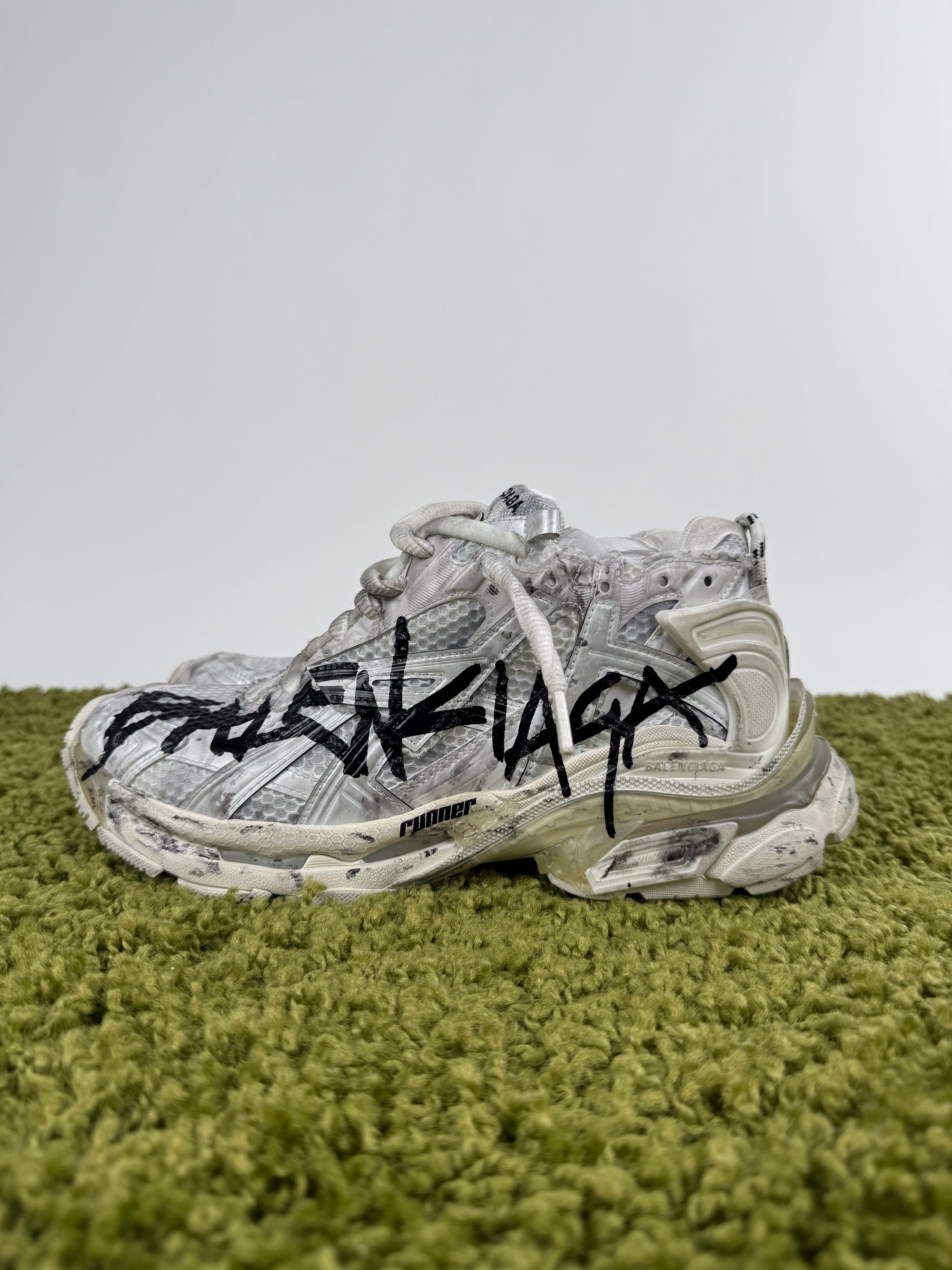 Balenciaga Runner Graffiti Grigie 41