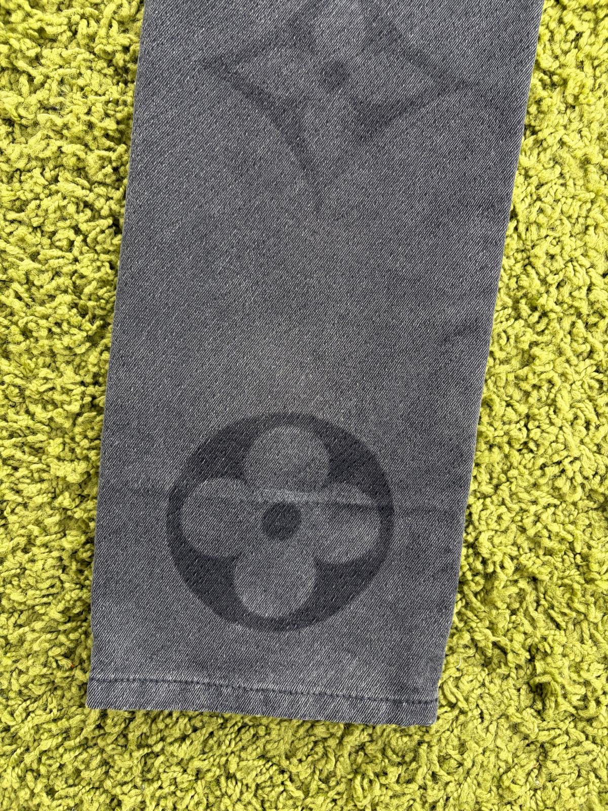Jeans Louis Vuitton in denim Grigio 30