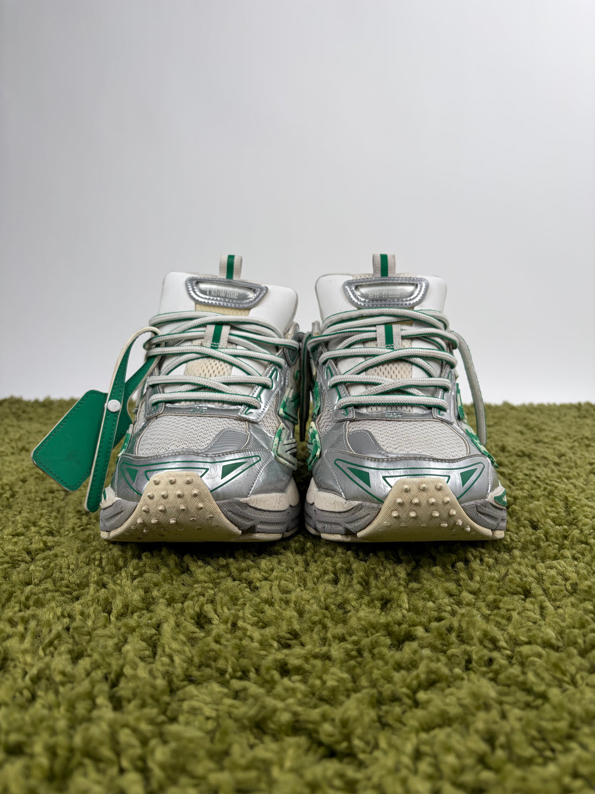 Off-White Verde Multicolor 46