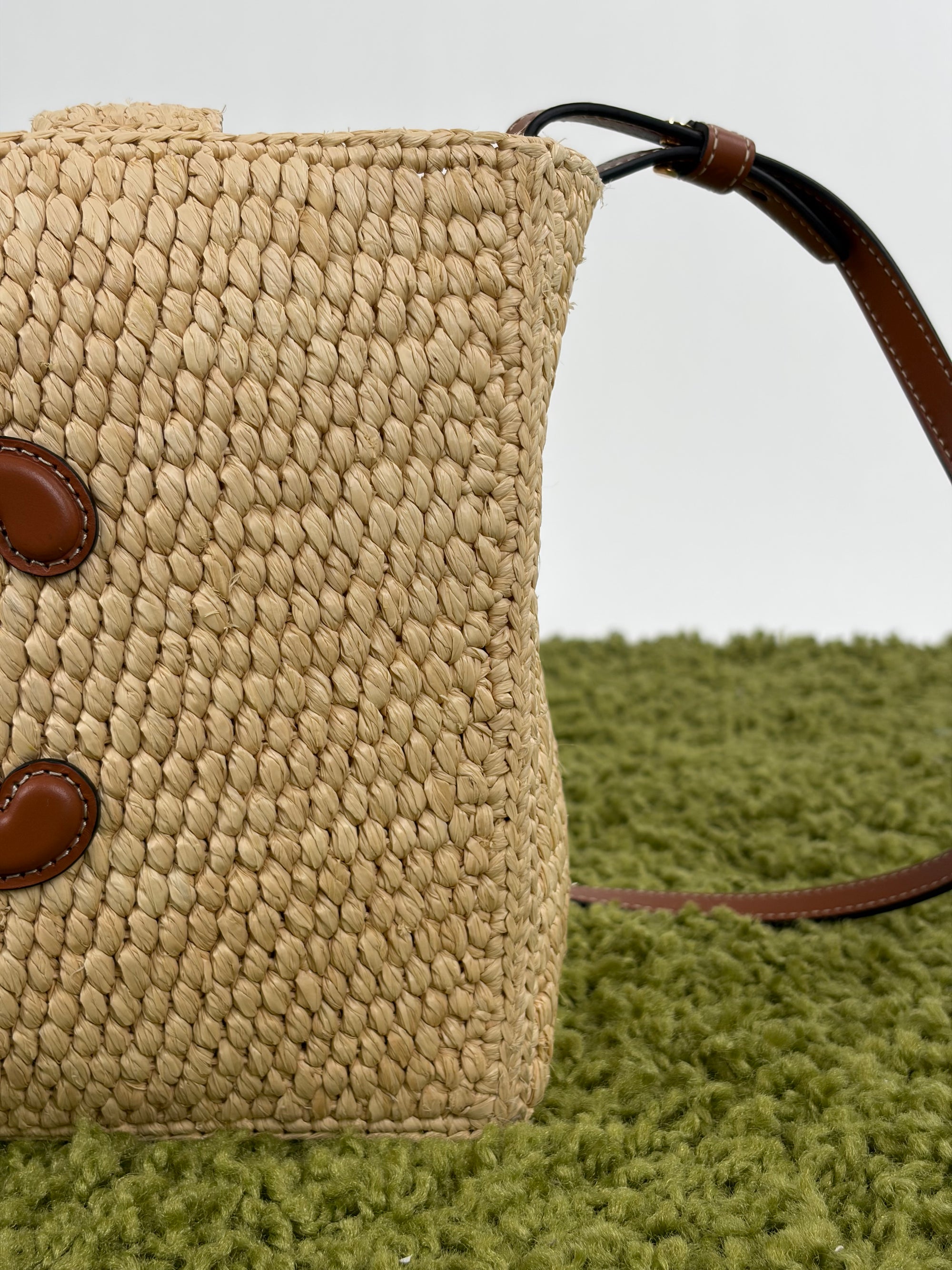Borsa Celine Cabas Thais in rafia beige e marrone
