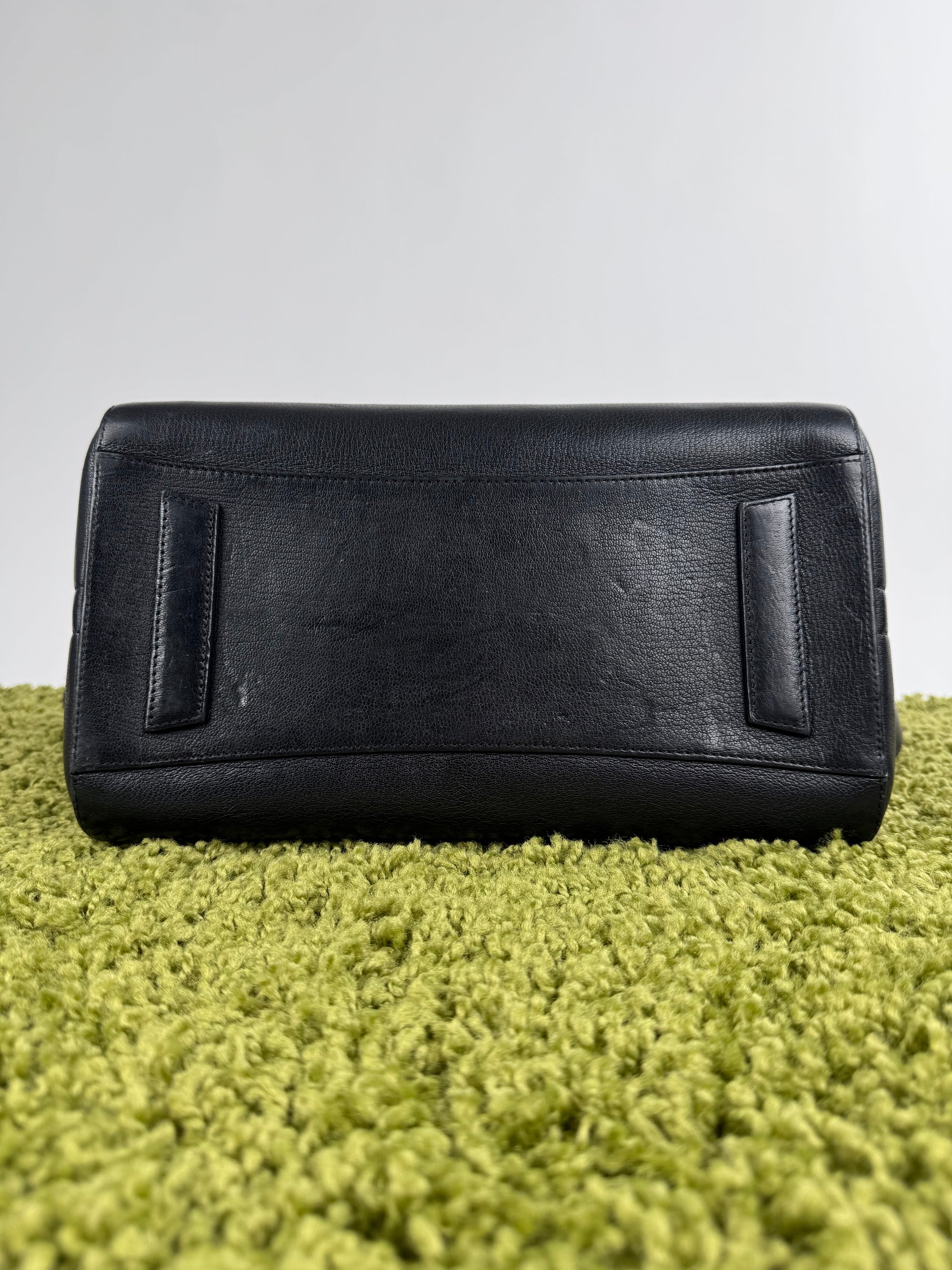 Borsa Antigona Givenchy in pelle Nera