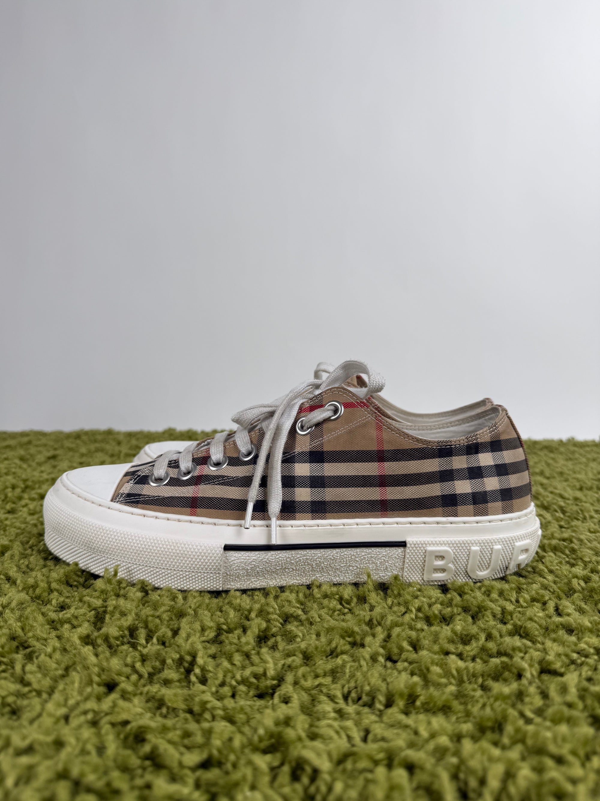 Burberry Check Sneaker Beige 42.5