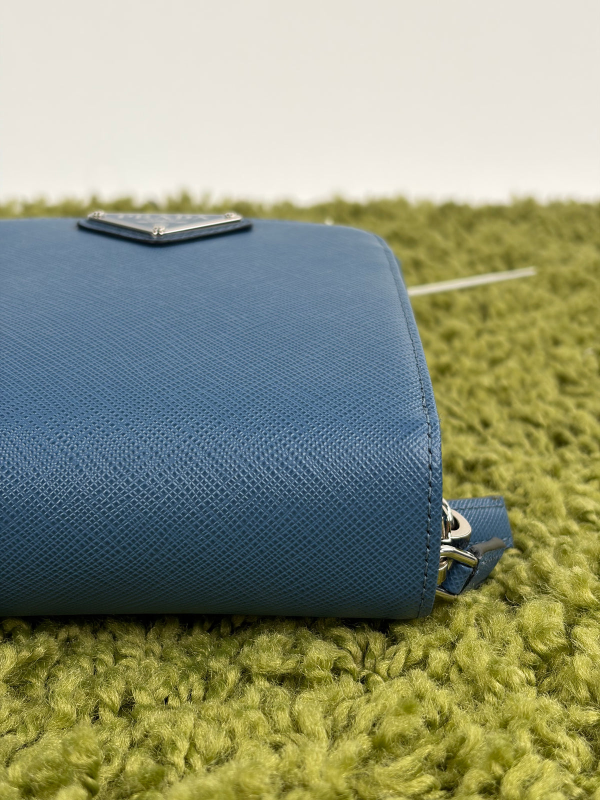 Borsa a tracolla Prada Smartphone Case Blu