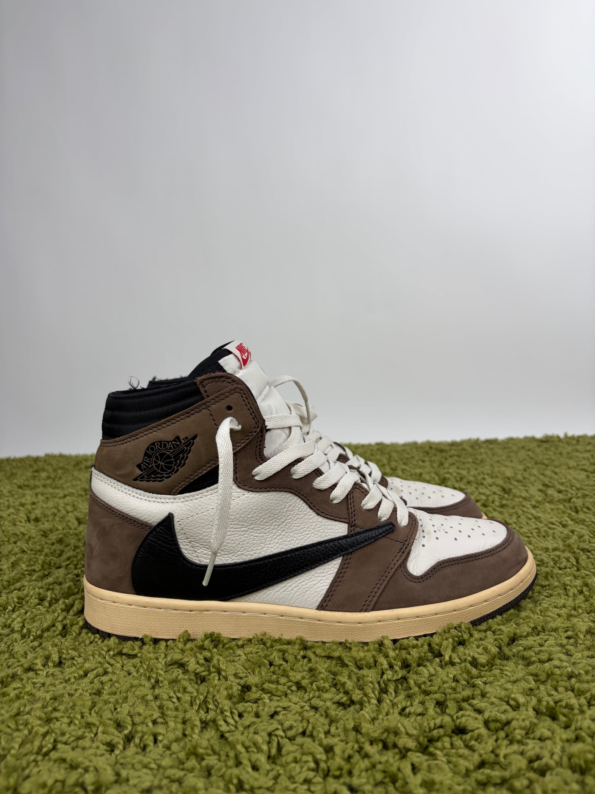 Nike X travis Scott High Size 46 marroni nere e bianche
