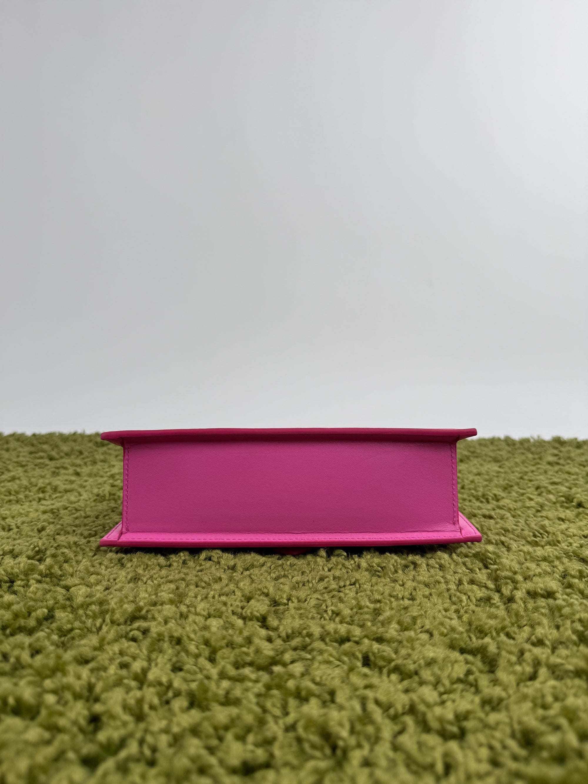 Jacquemus La grande Bambino Rosa