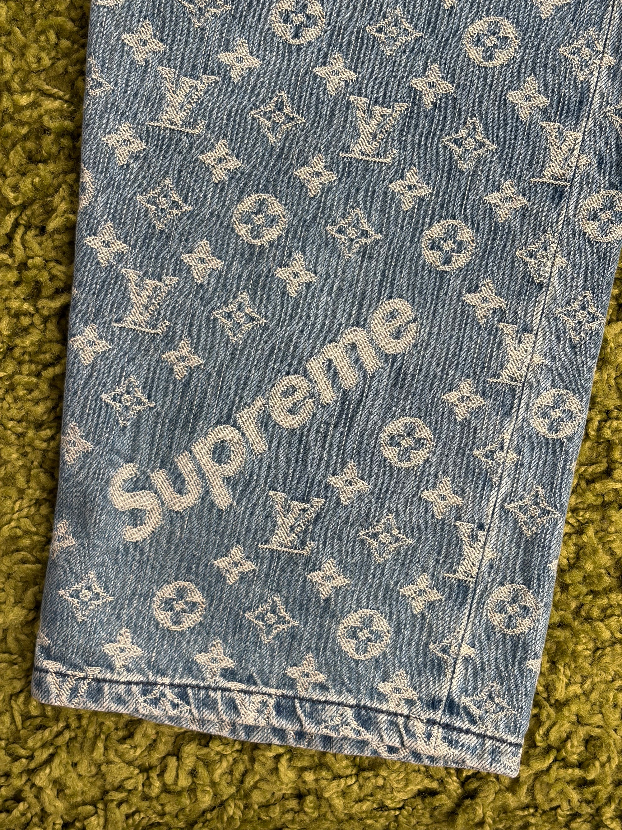 Completo Louis Vuitton X Supreme Size 50/34 blu e bianco