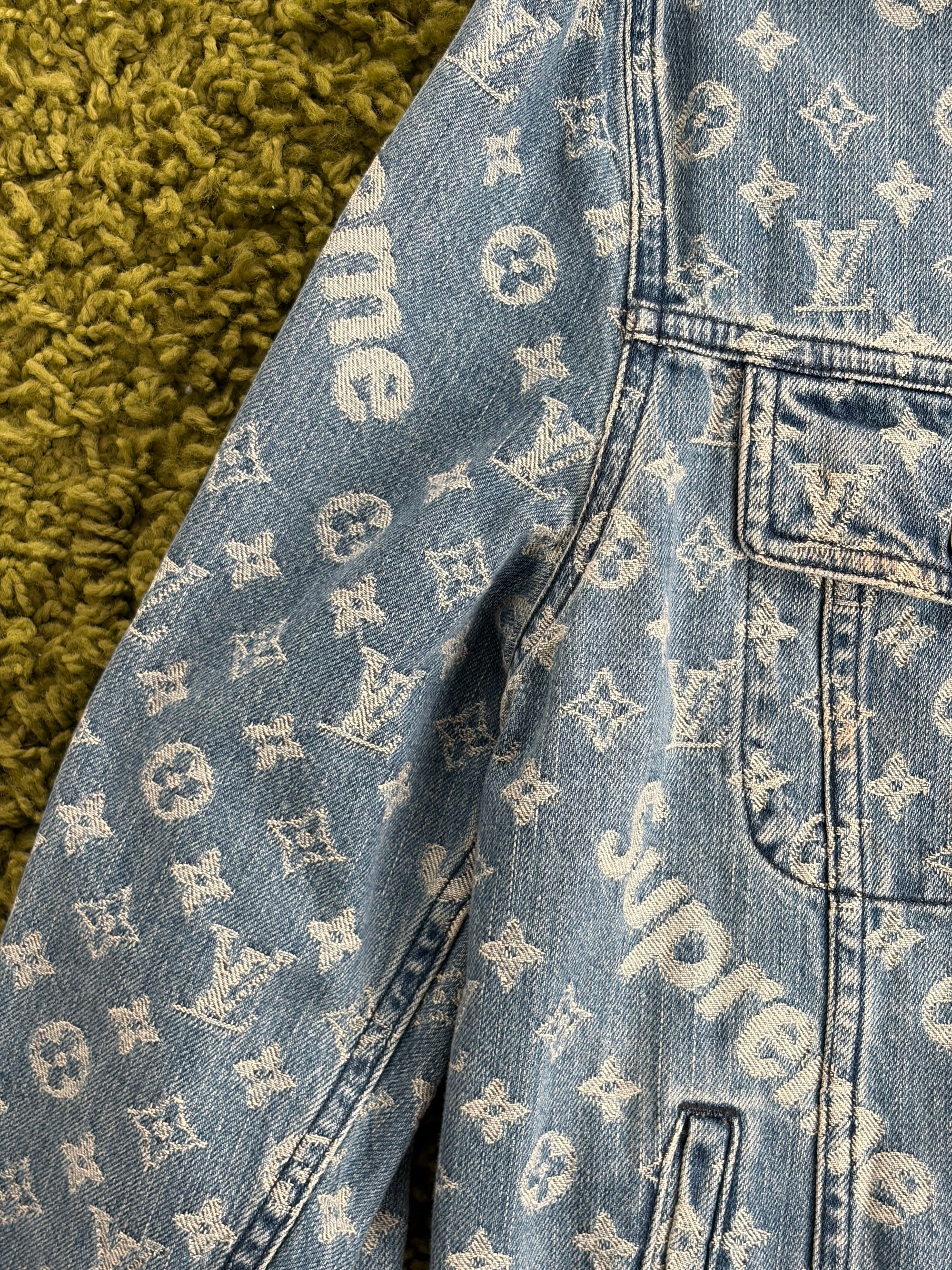 Completo Louis Vuitton X Supreme Size 50/34 blu e bianco