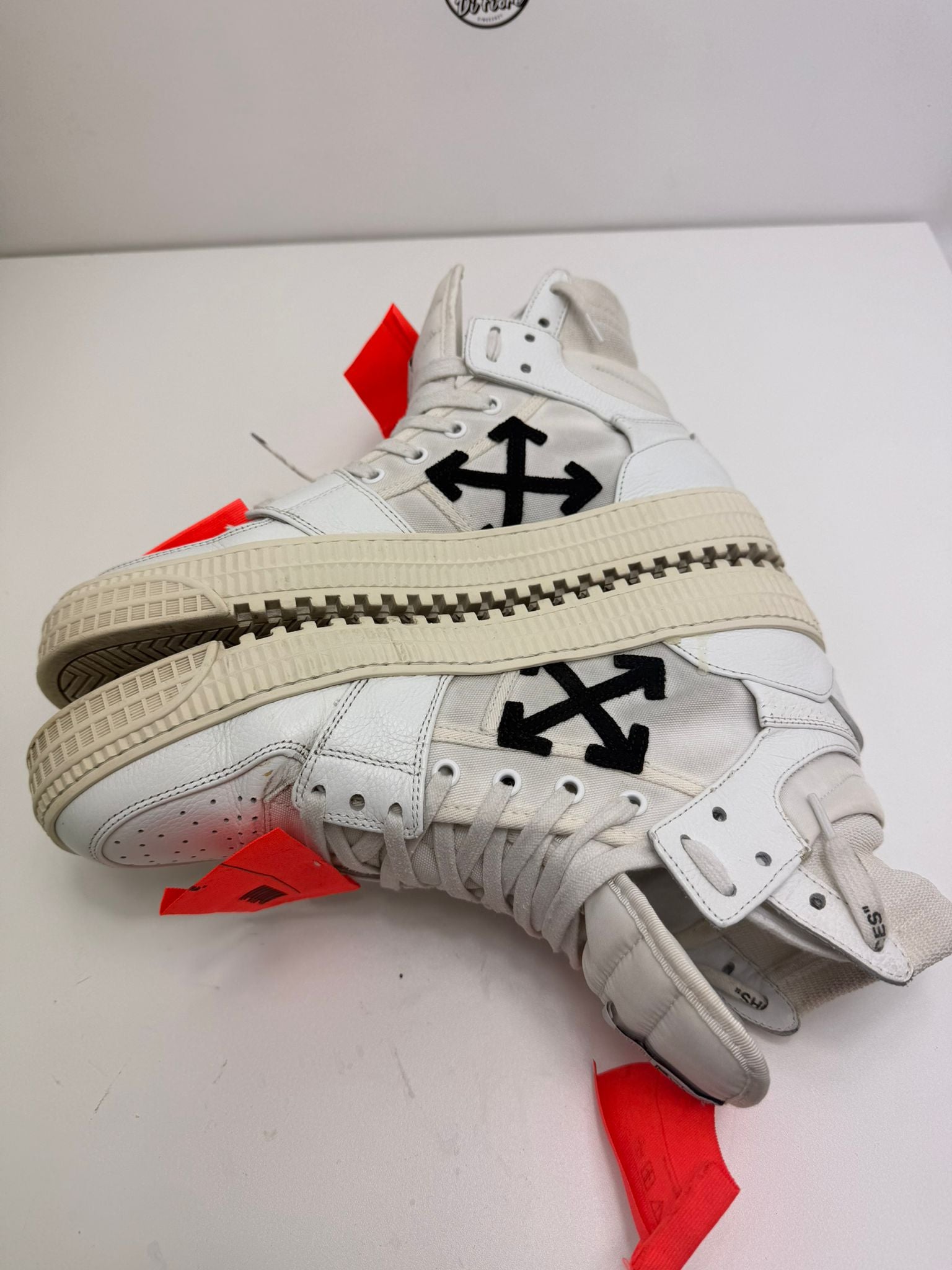 Off white Size 42 bianche