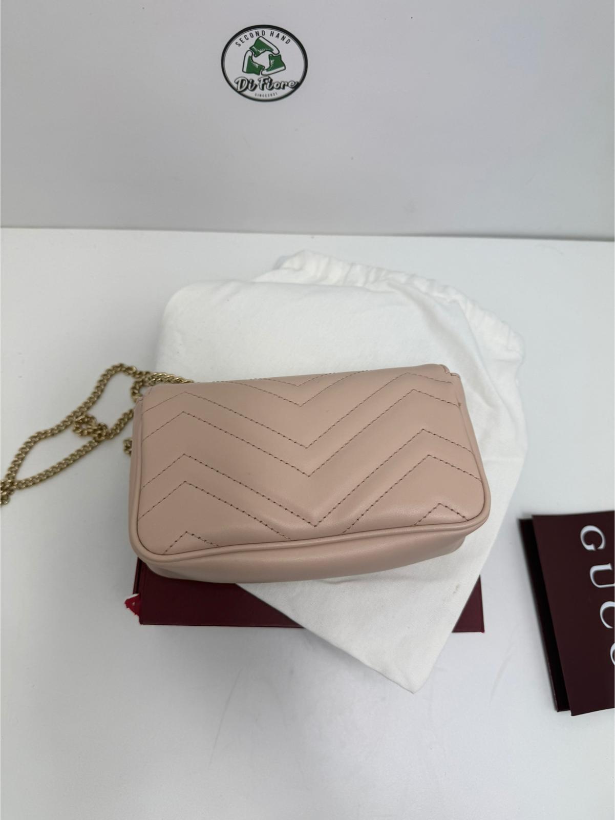 Borsa gucci mini marmont rosa