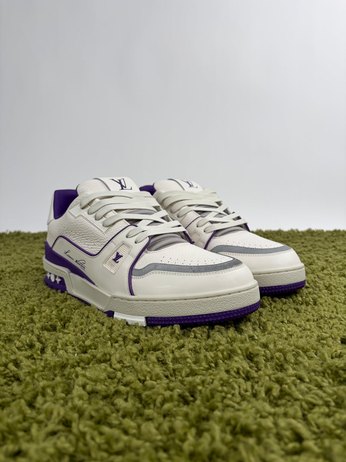 Louis Vuitton Trainer Viola 9