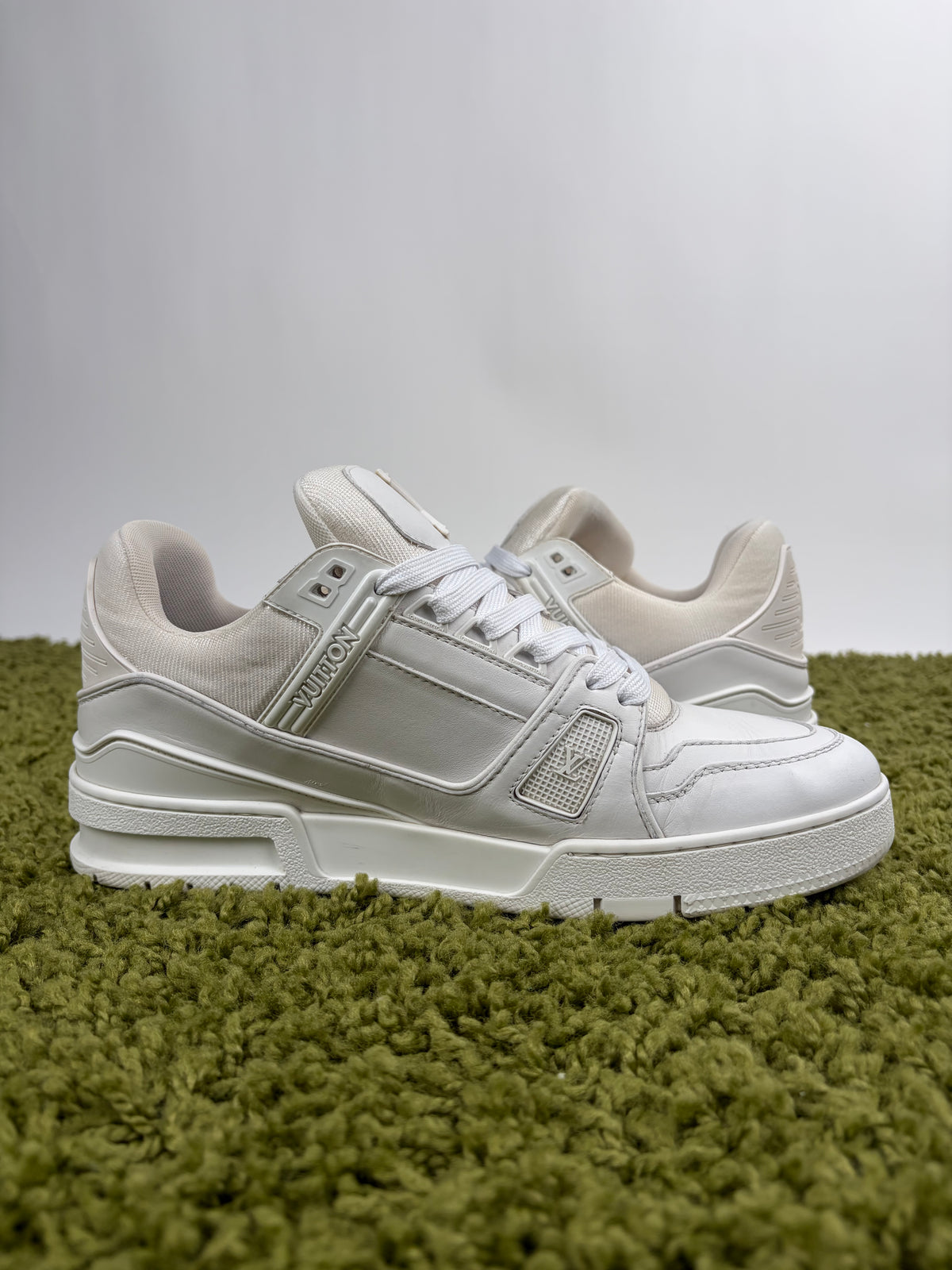 Louis Vuitton Trainer Bianca 7