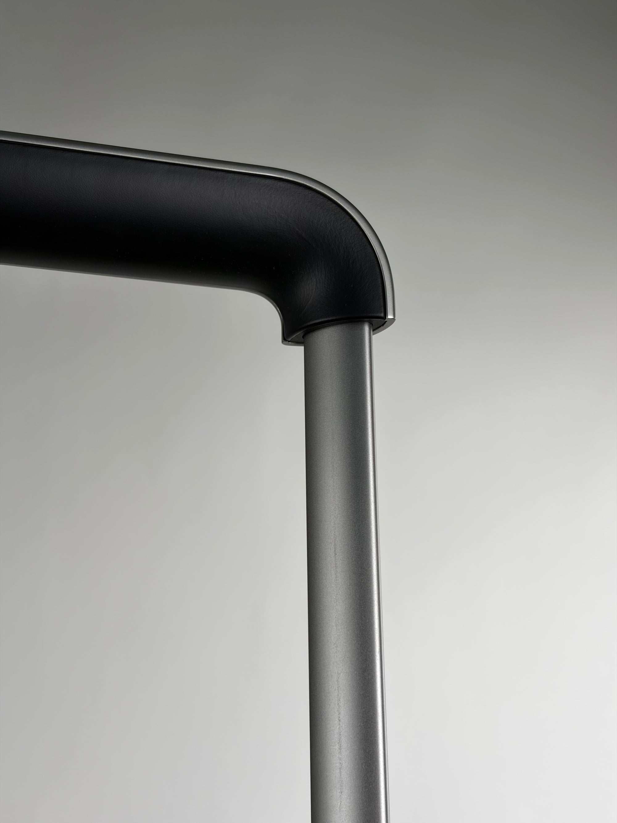 Trolley Louis vuitton Horizon 55 nero
