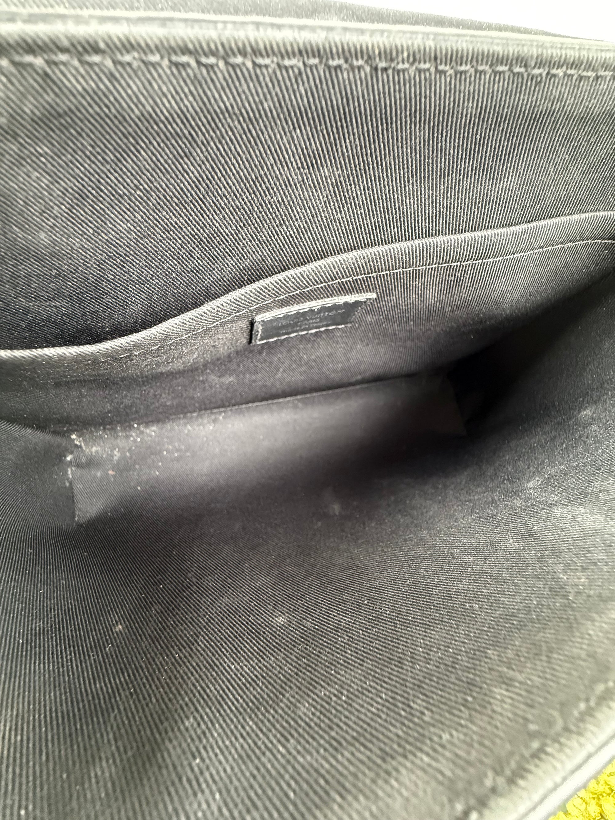 Borsa a tracolla Monogram Taurillon Soft Trunk Messenger Louis Vuitton