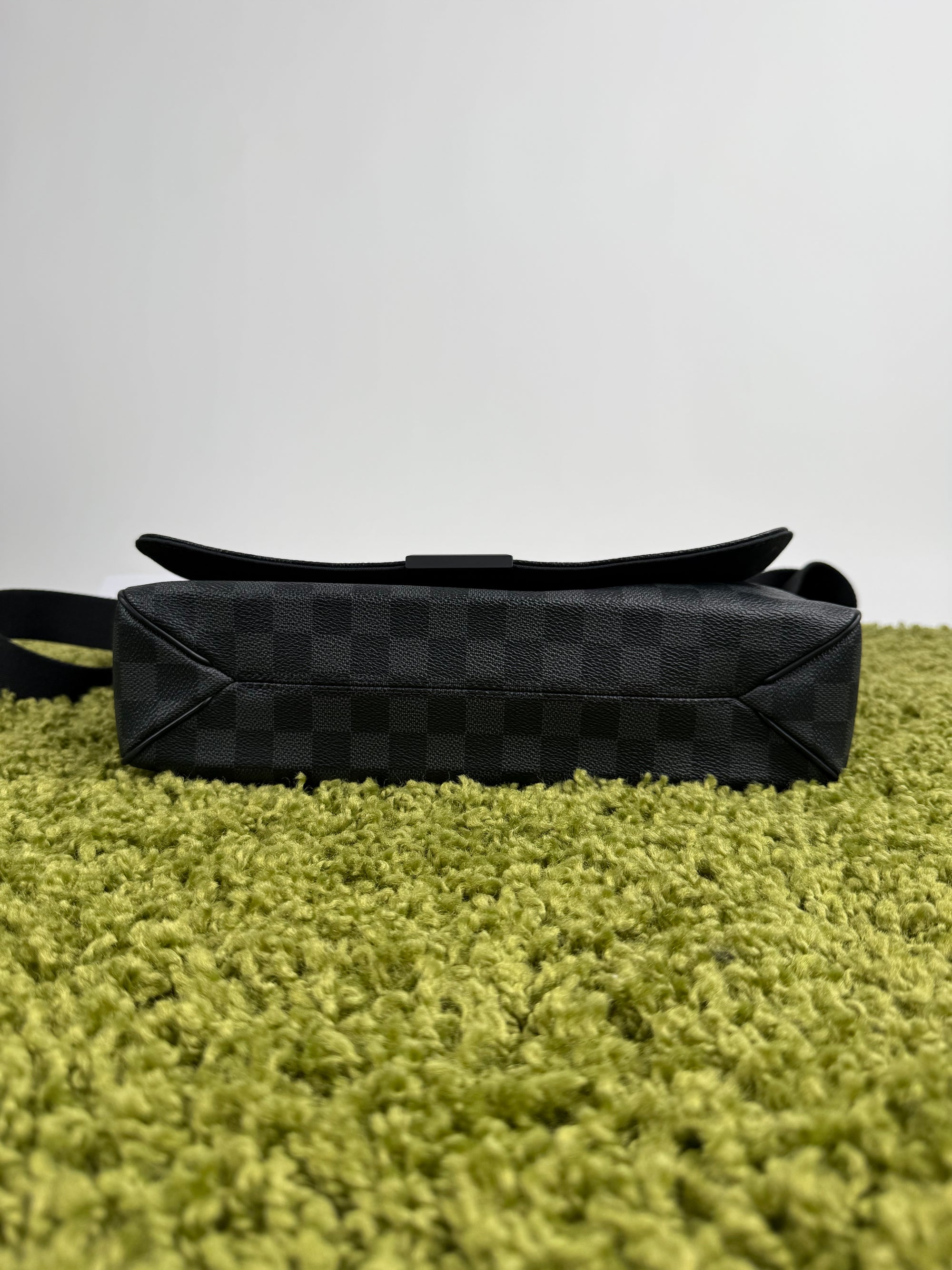 24ore Louis Vuitton Grigia