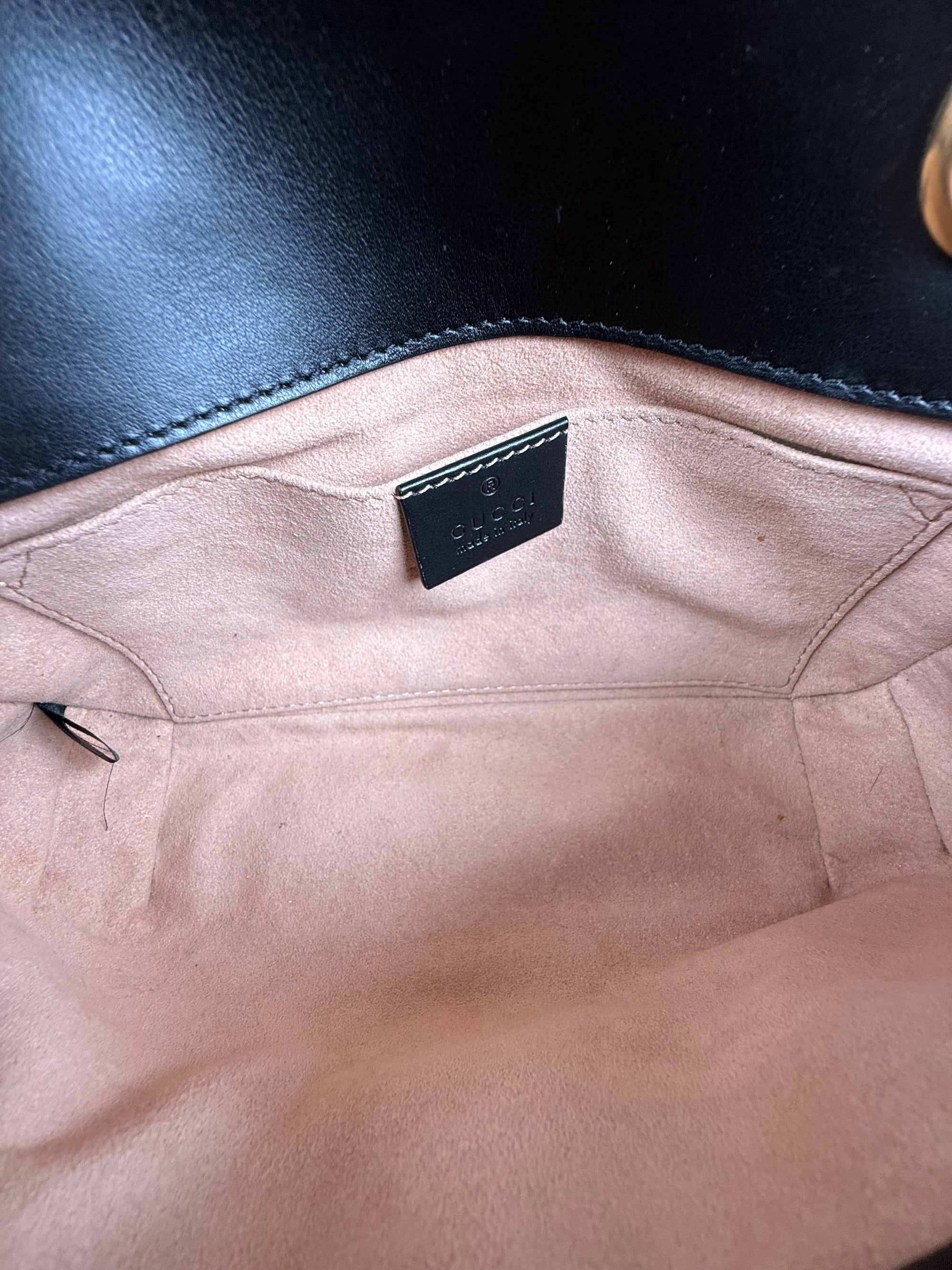Borsa Gucci Marmont Matelasse Nera