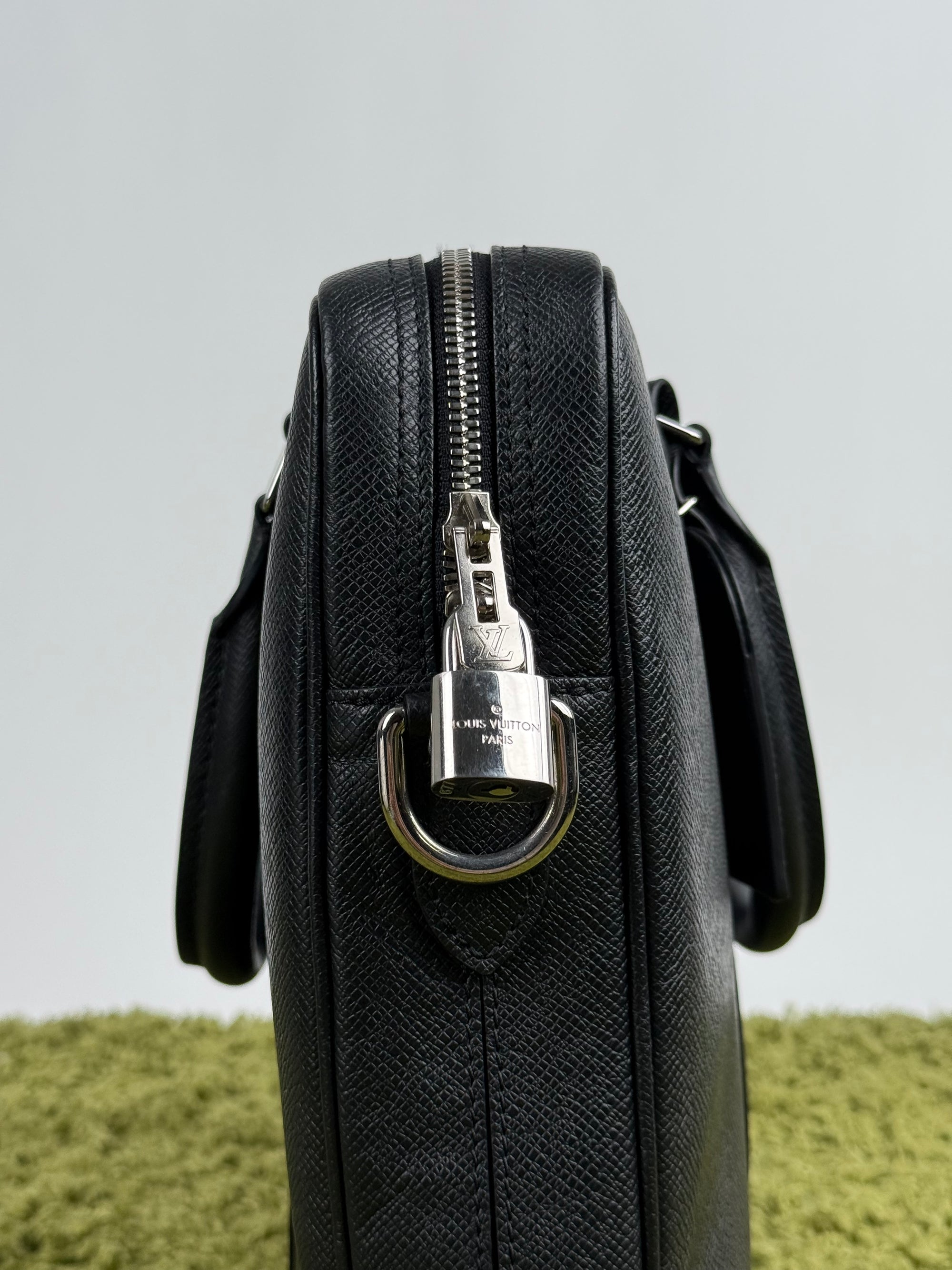 Portadocumenti Voyage Louis Vuitton Grigio