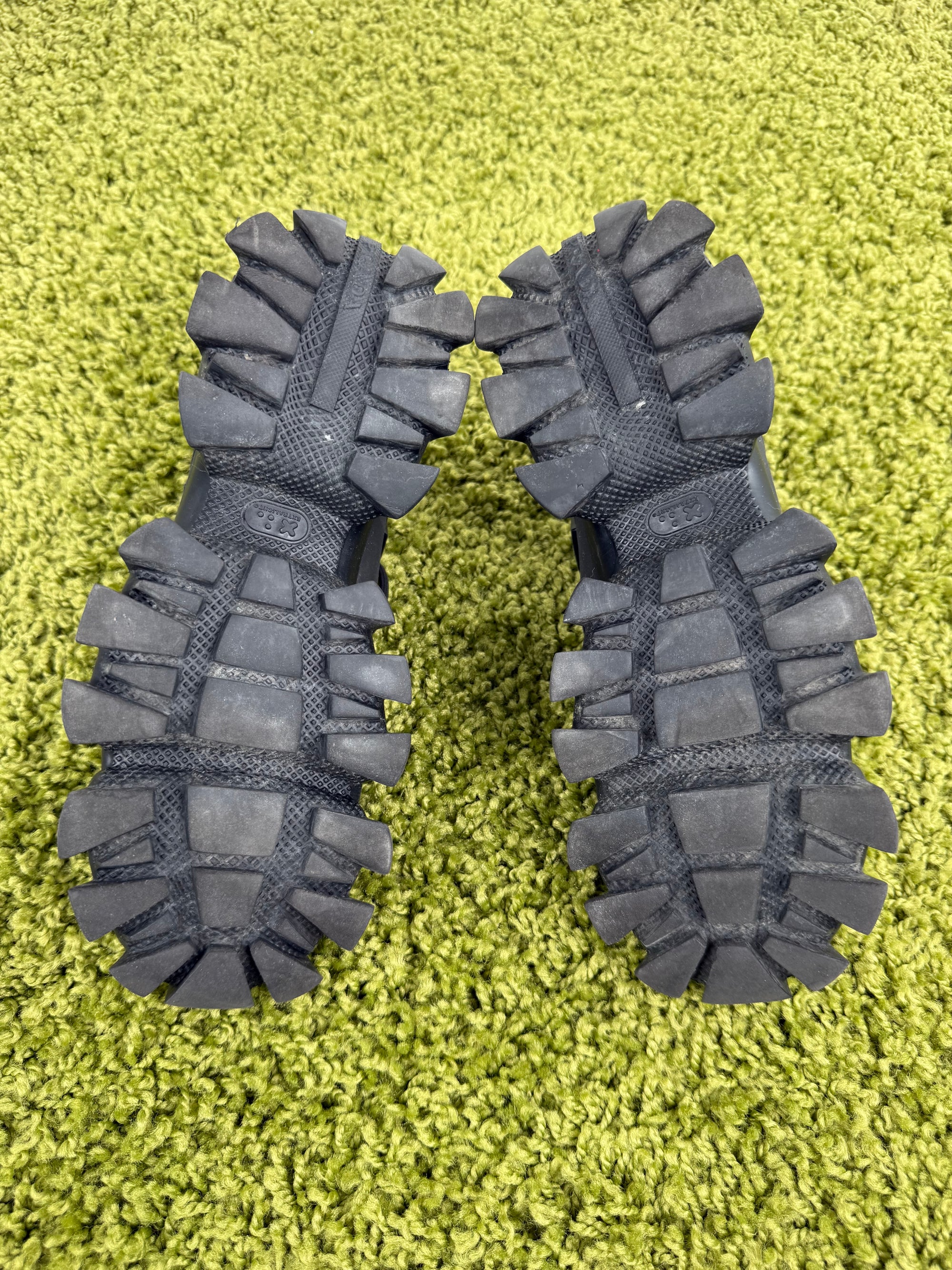 Prada Cloudbust Thunder 39.5