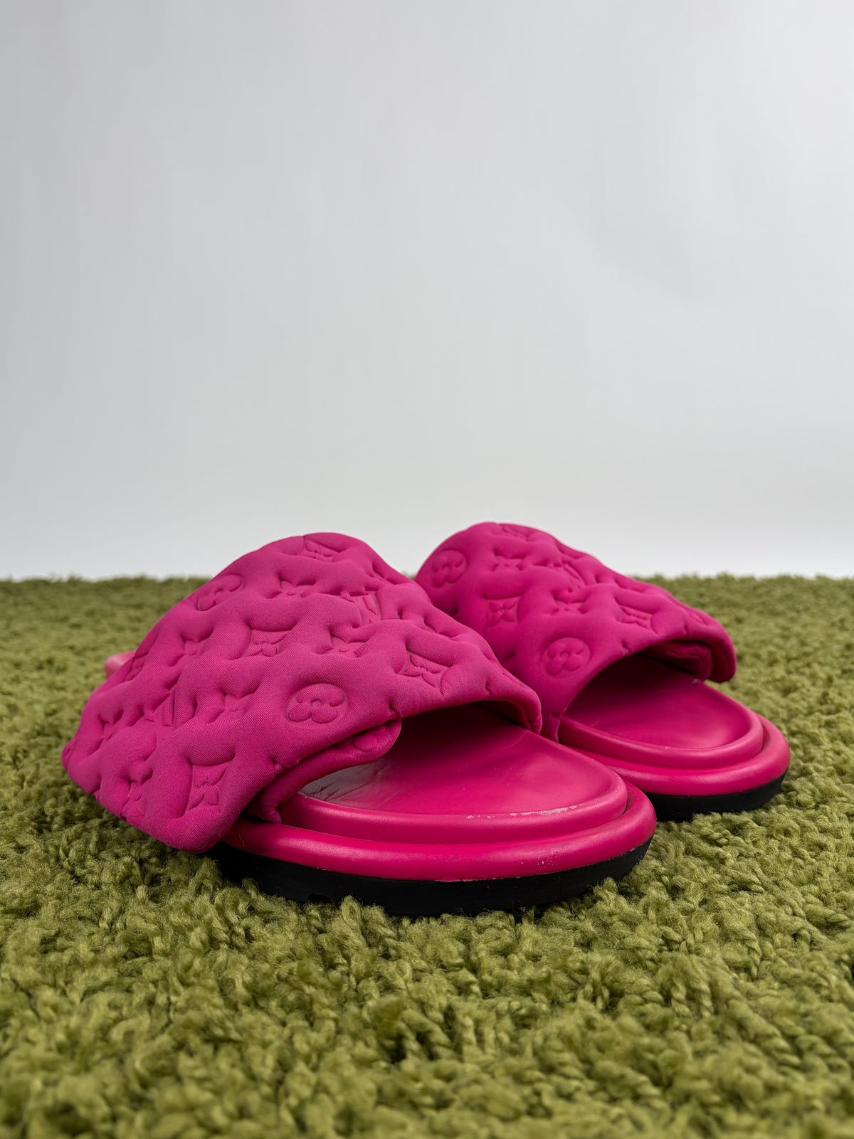 Ciabatta Pool Pillow Louis Vuitton Rosa 42
