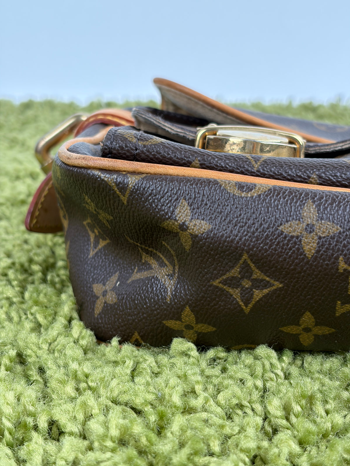Borsa Monogram Hudson PM Louis Vuitton Marrone