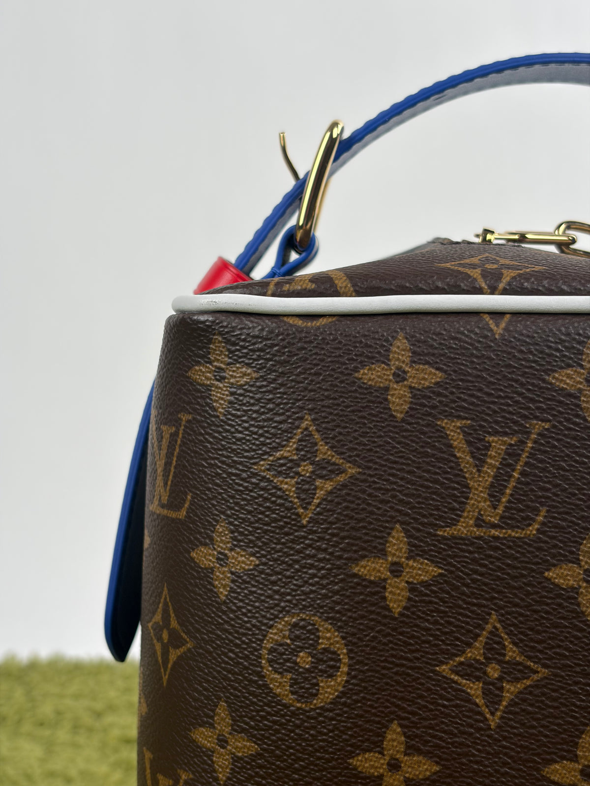 Beauty Case Louis Vuitton X NBA Marrone