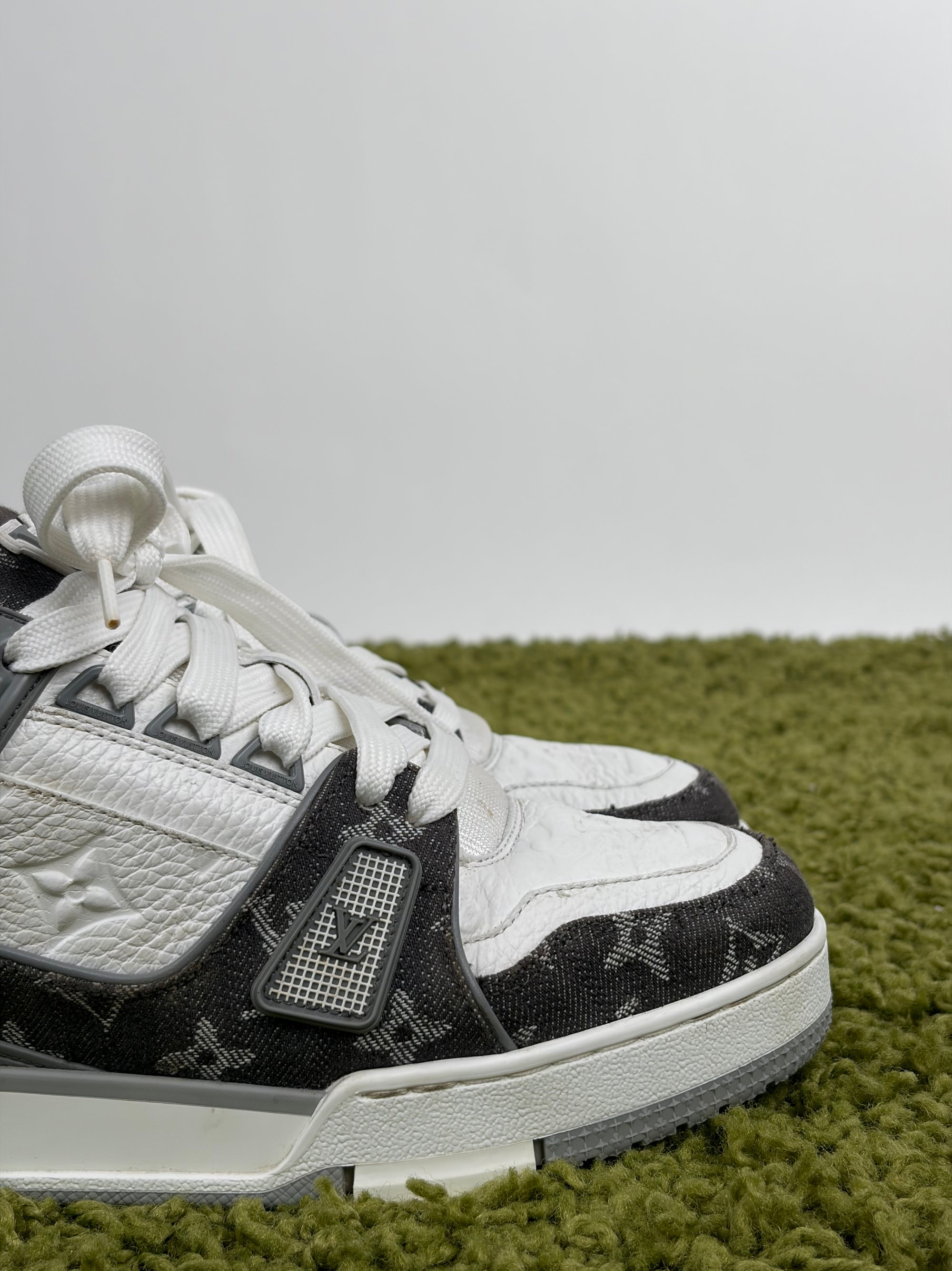 Louis Vuitton trainer Size 5.5=39.5 calza 40.5 bianche e grigie