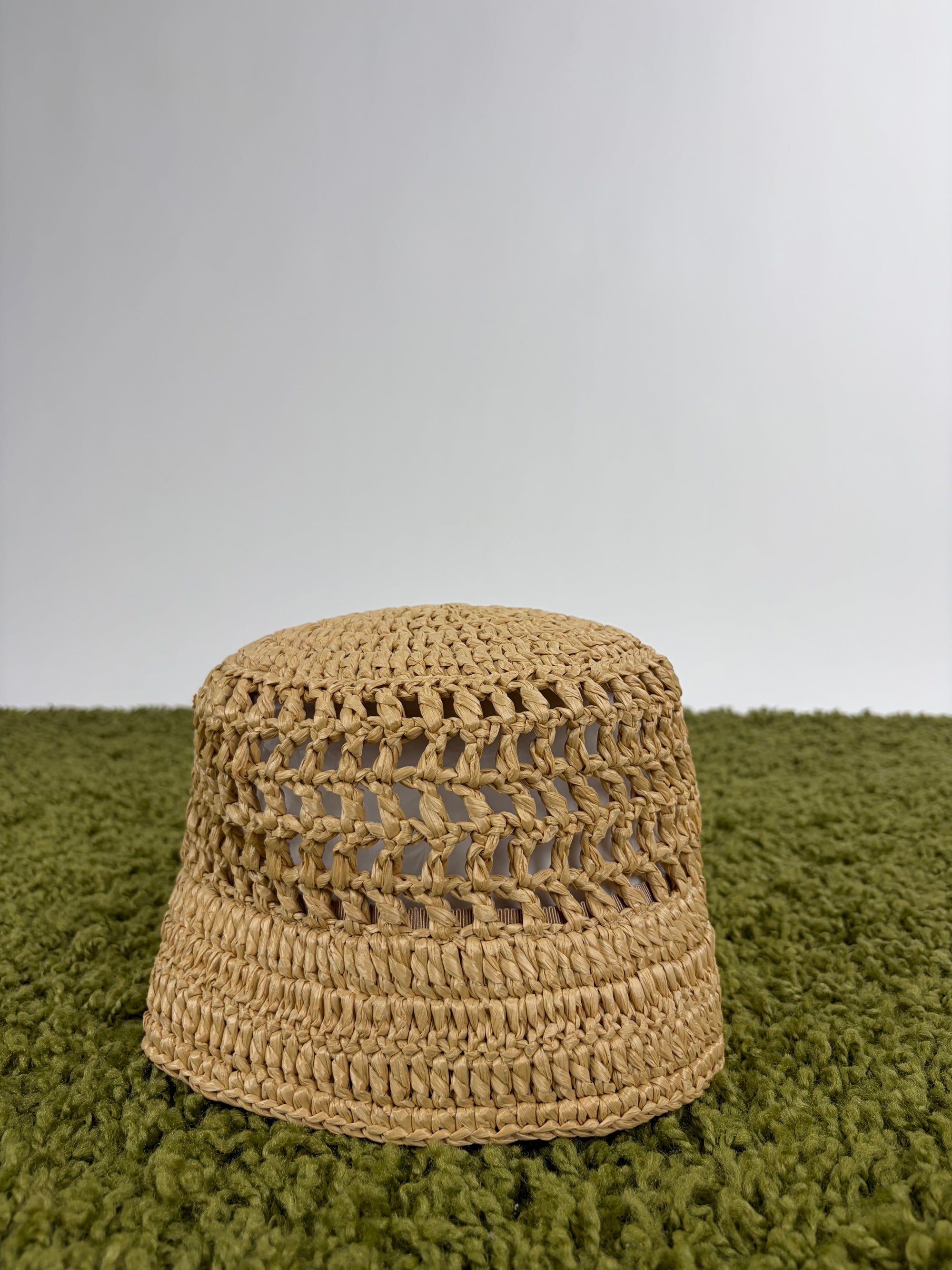 Cappello Prada beige