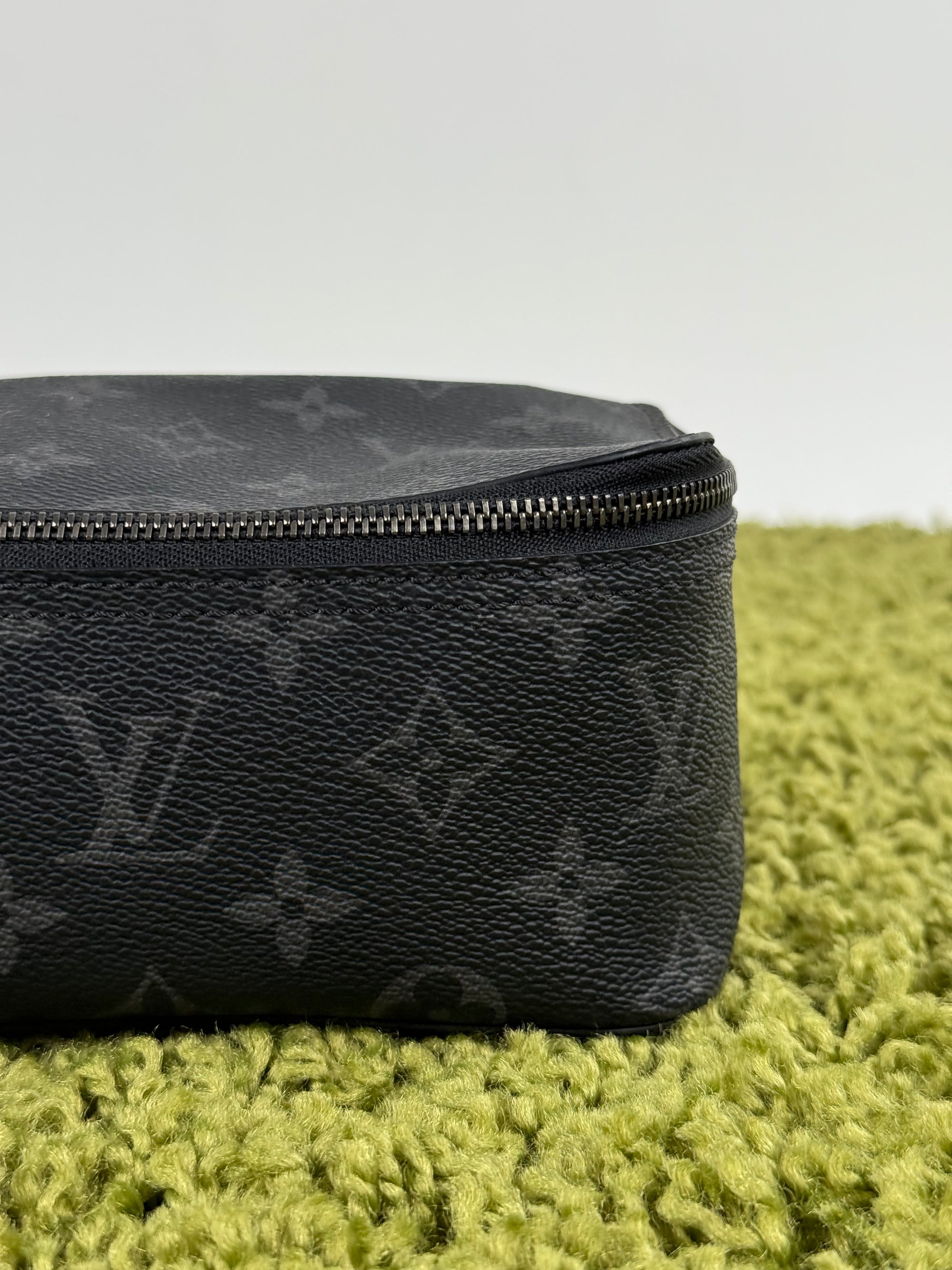Pochette Monogram Eclipse Packing Cube PM Louis Vuitton Nera