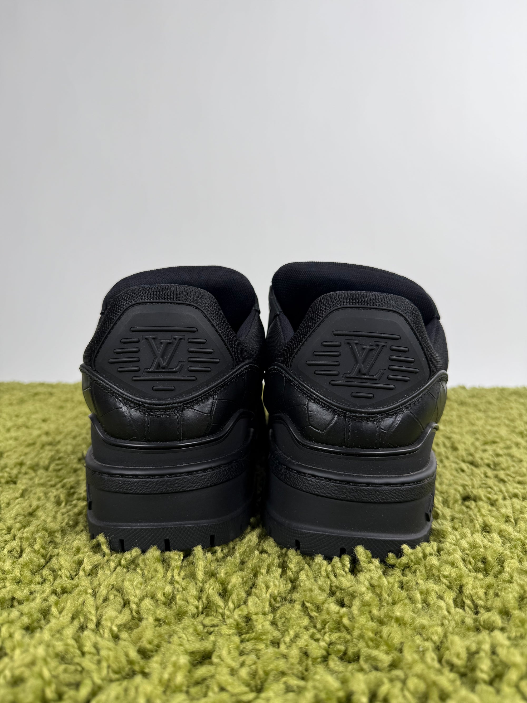 Louis Vuitton Trainer Maxi Nera 8
